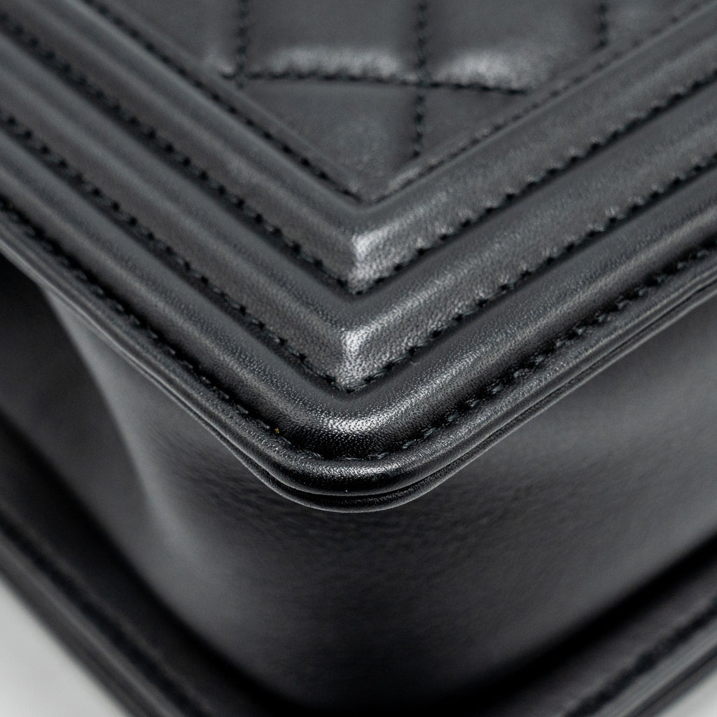 chanel-small-boy-bag-calfskin-black-ruthenium-hardware