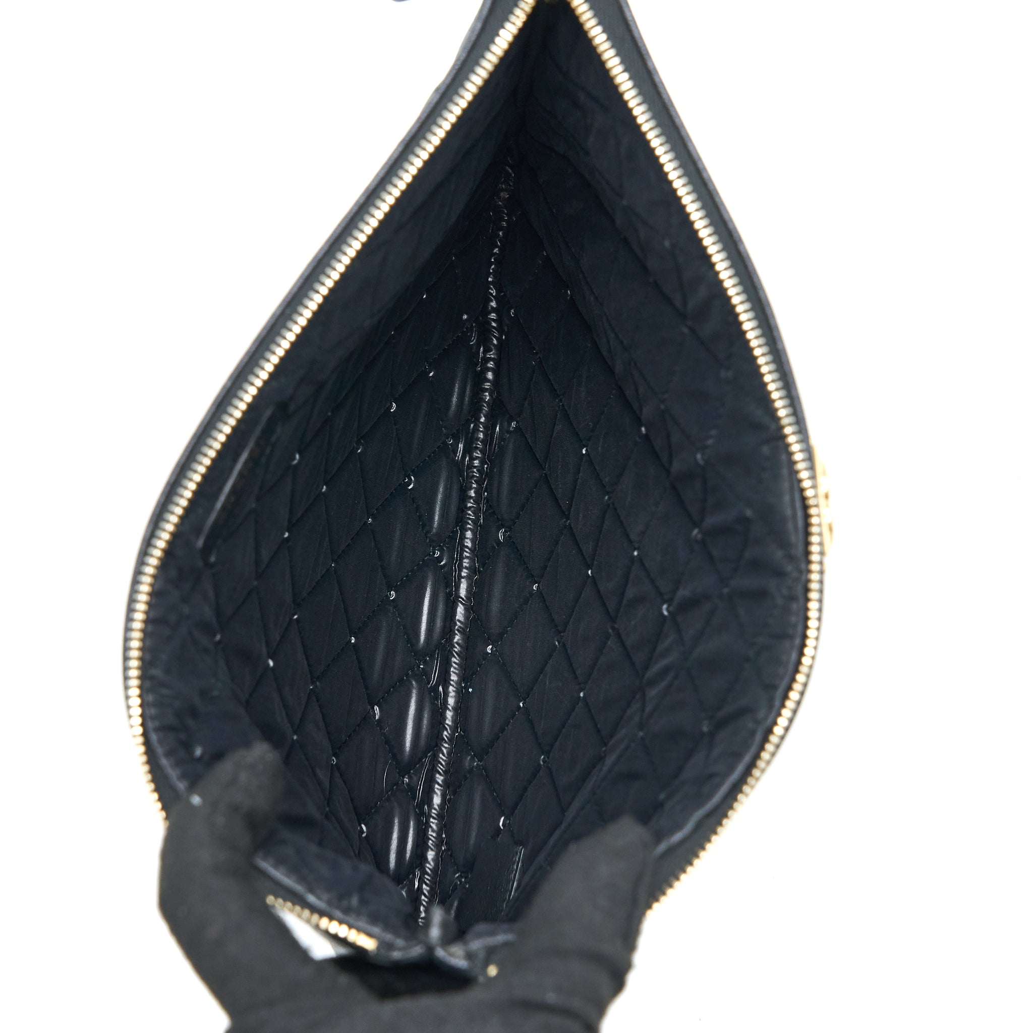 chanel-boy-clutch-caviar-black-ghw
