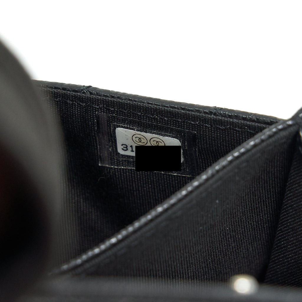 chanel-boy-cardholder-caviar-black-ruthenium-hardware