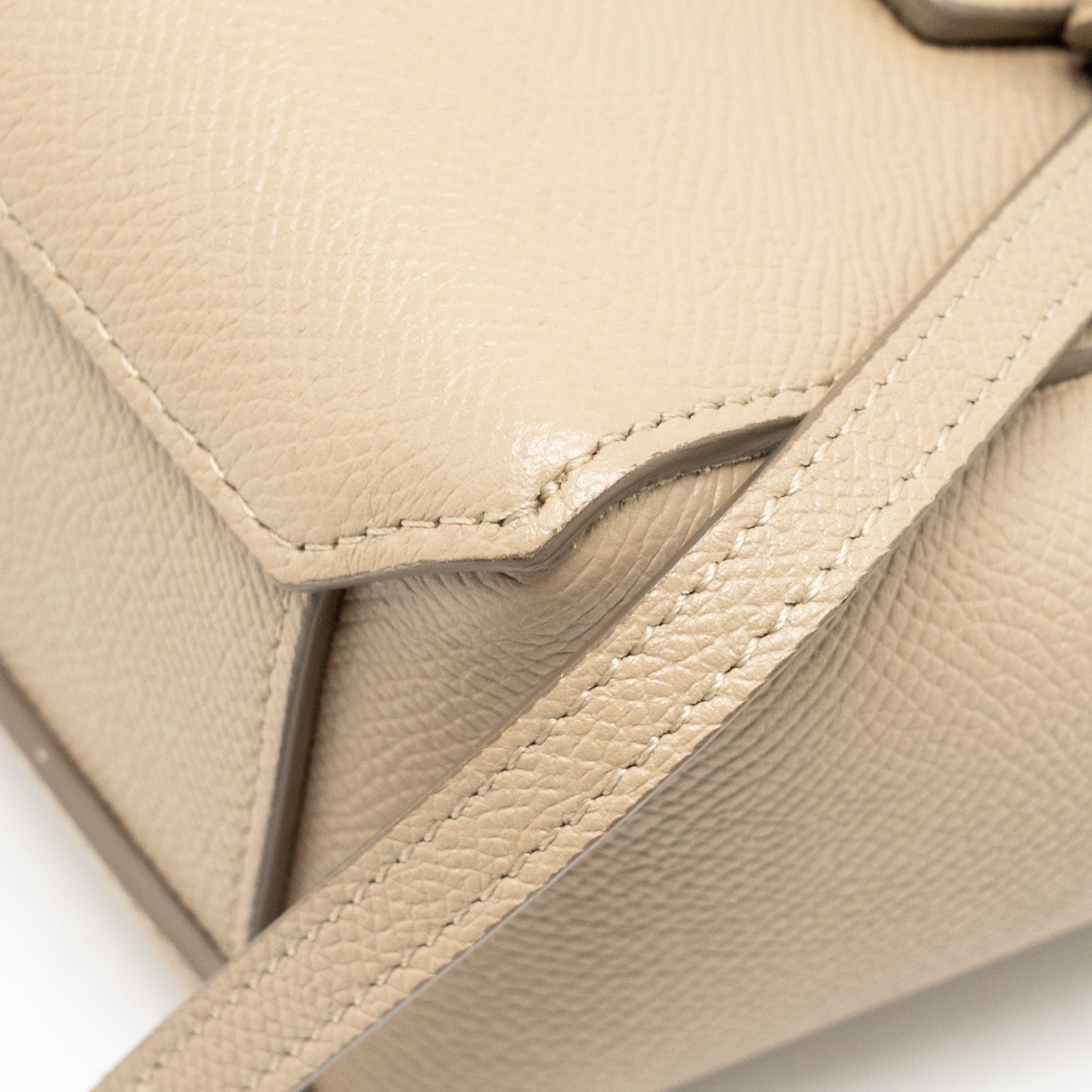 celine-pico-belt-bag-grained-calfskin-beige-ghw