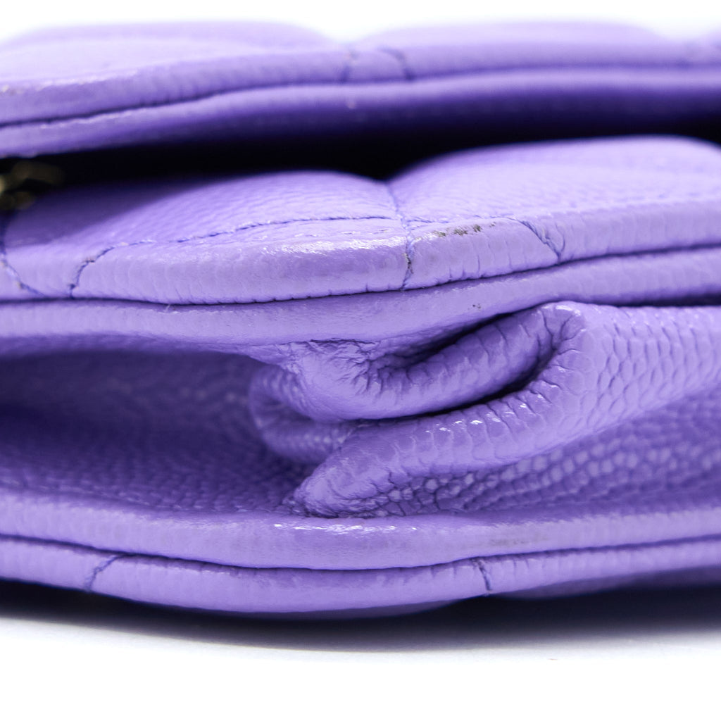 chanel-classic-wallet-on-chain-caviar-purple-lghw
