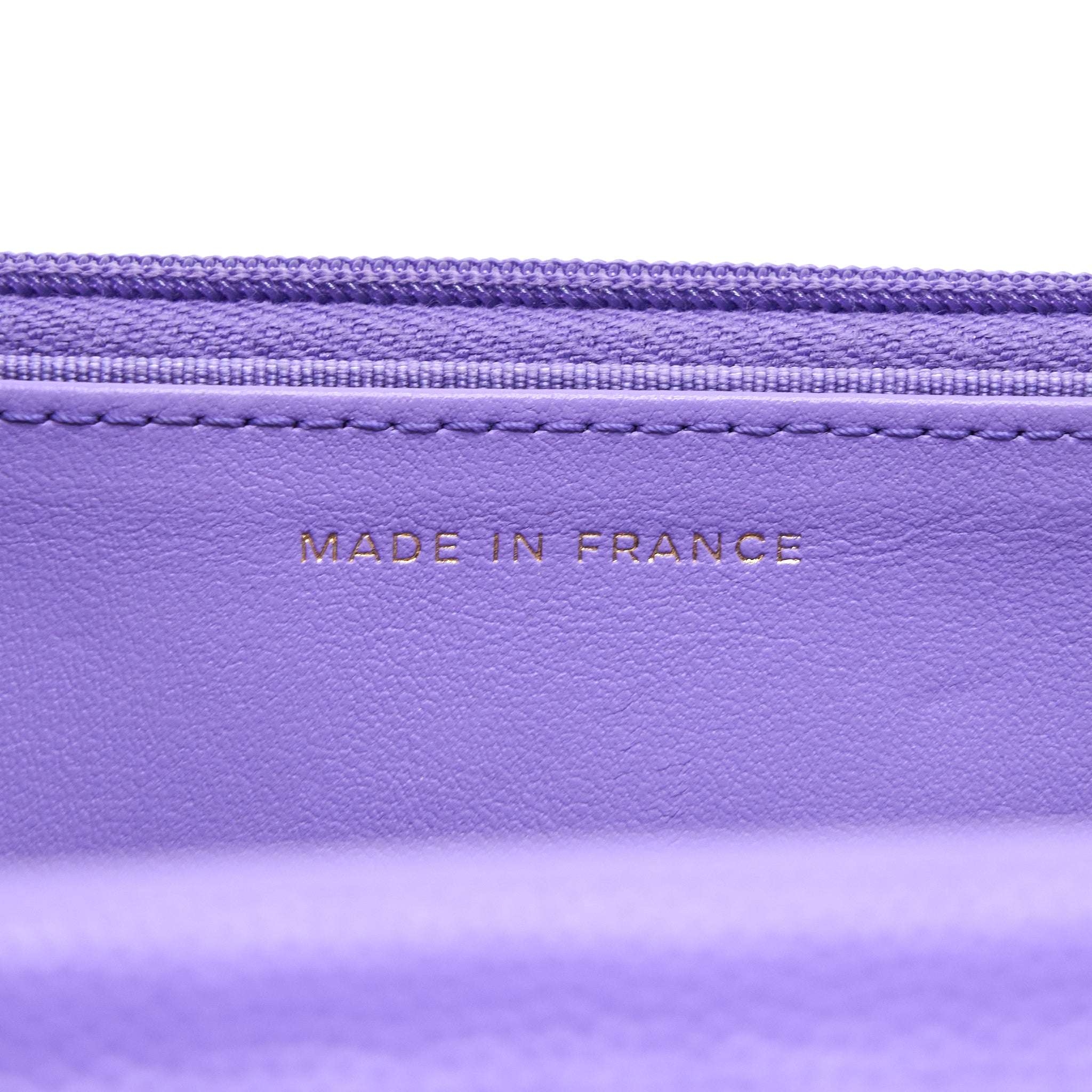 chanel-classic-wallet-on-chain-caviar-purple-lghw