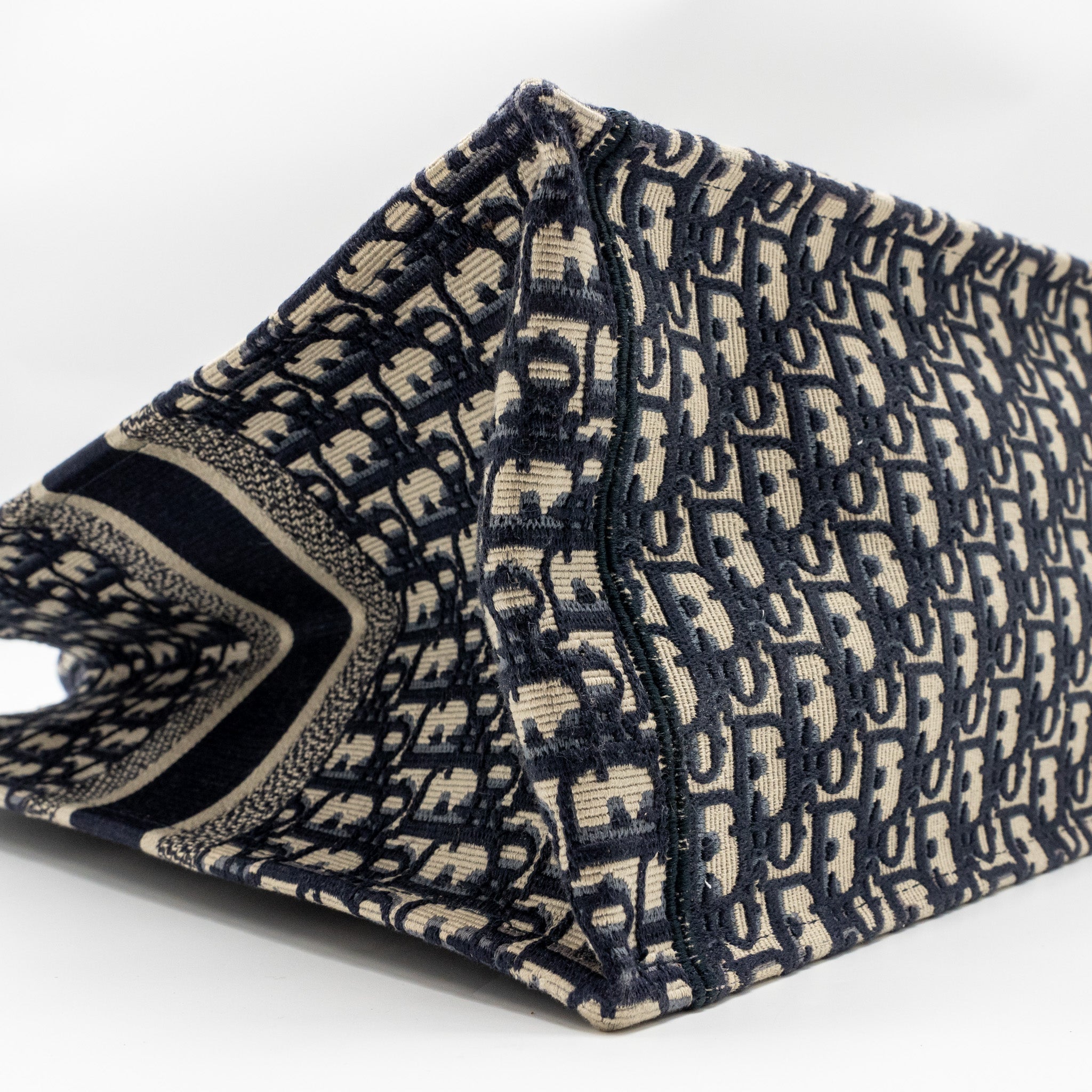 dior-large-book-tote-dior-oblique-canvas-blue