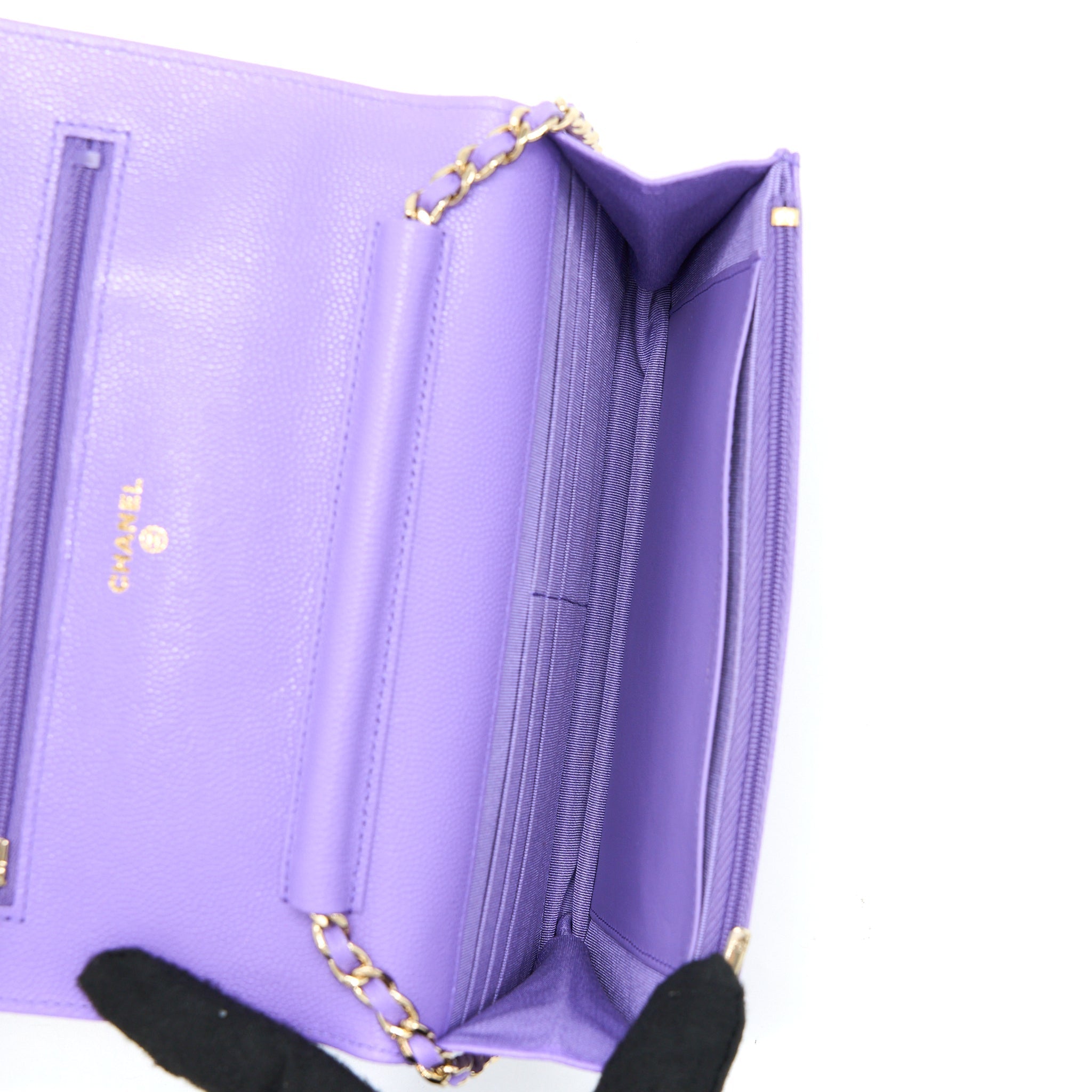 chanel-classic-wallet-on-chain-caviar-purple-lghw