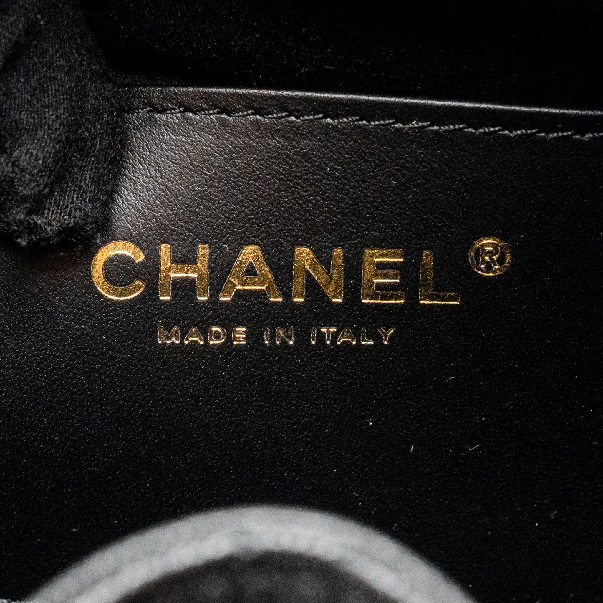chanel-25bag-black