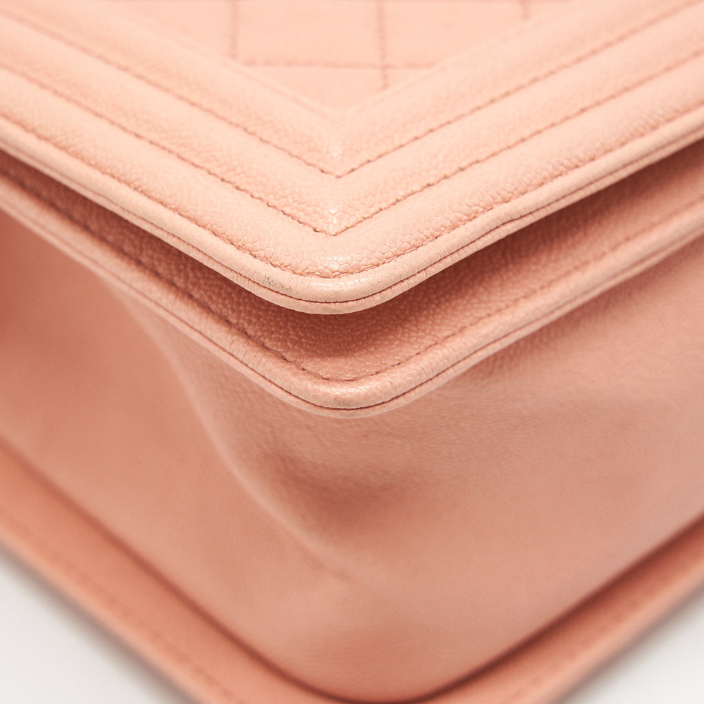 chanel-medium-boy-chanel-bag-caviar-pink-ghw