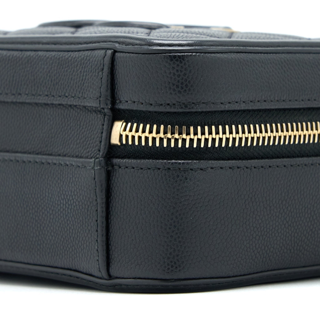 chanel-filigree-vanity-case-caviar-black-ghw