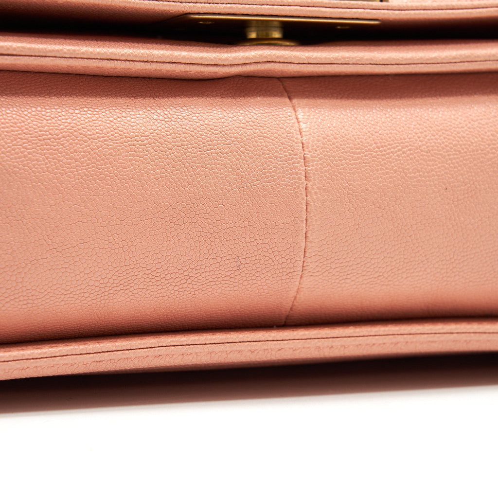 chanel-medium-boy-chanel-bag-caviar-pink-ghw