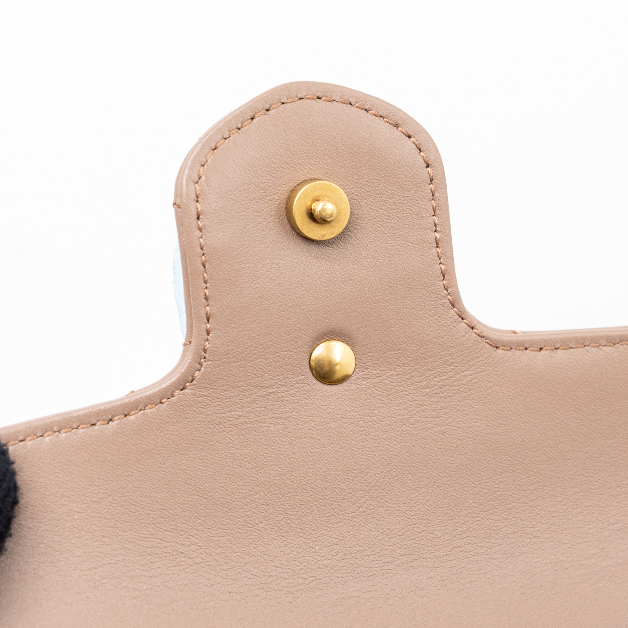 gucci-super-mini-gg-marmont-bag-calfskin-beige-ghw