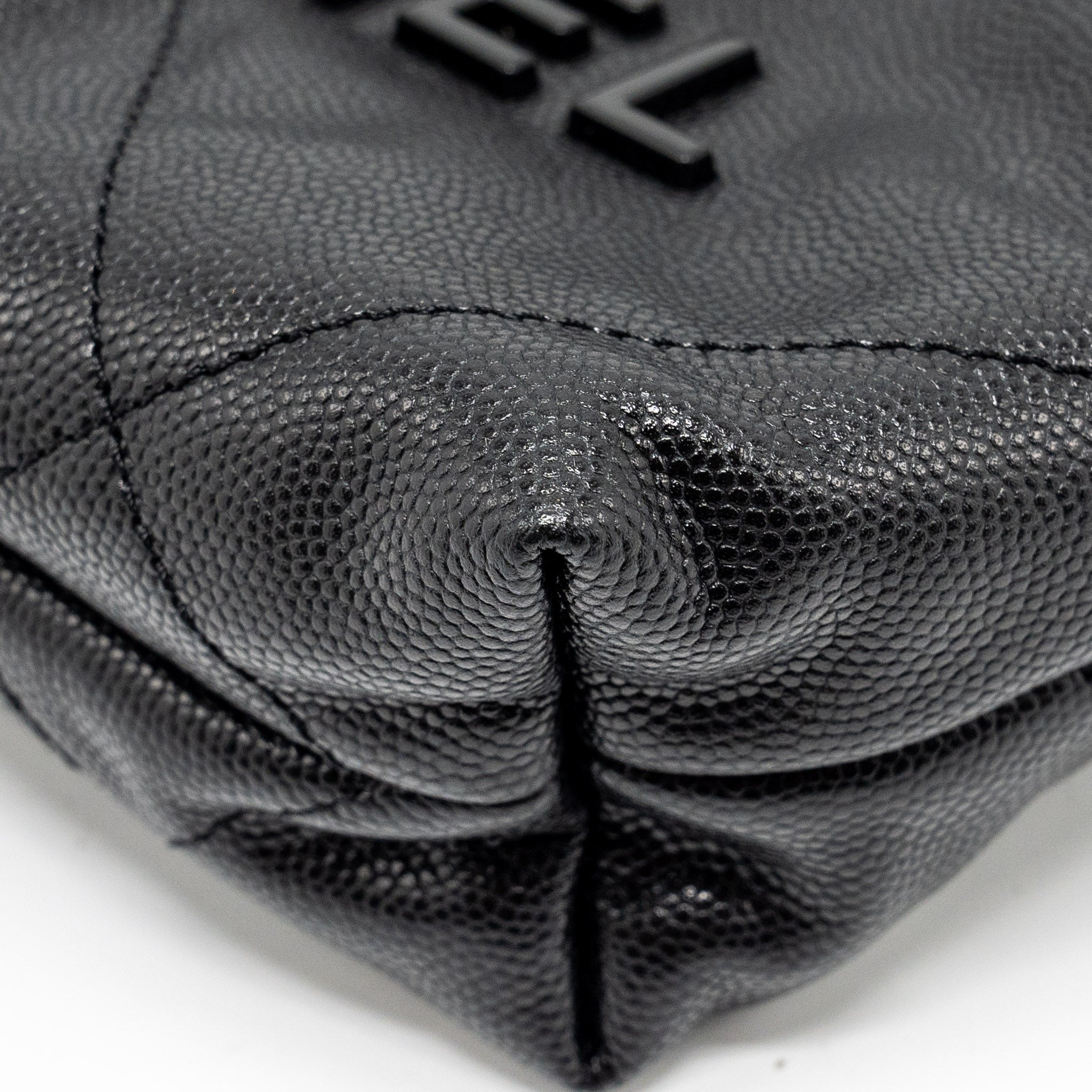 chanel-mini-22-bag-caviar-black-ghw-microchip-1