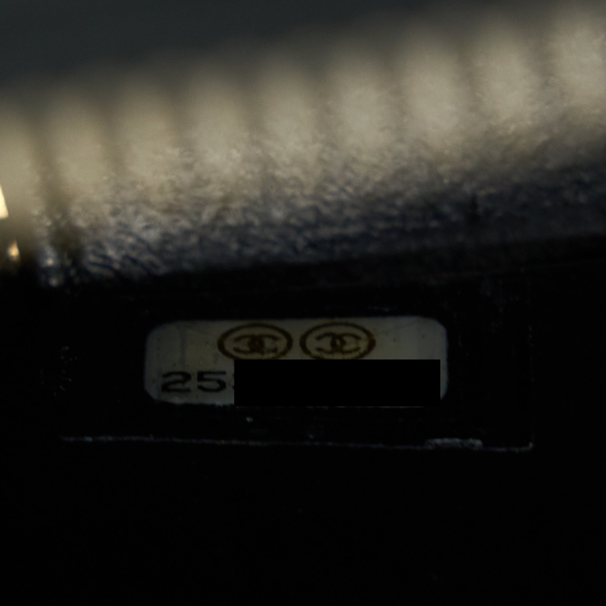 chanel-filigree-vanity-case-caviar-black-ghw