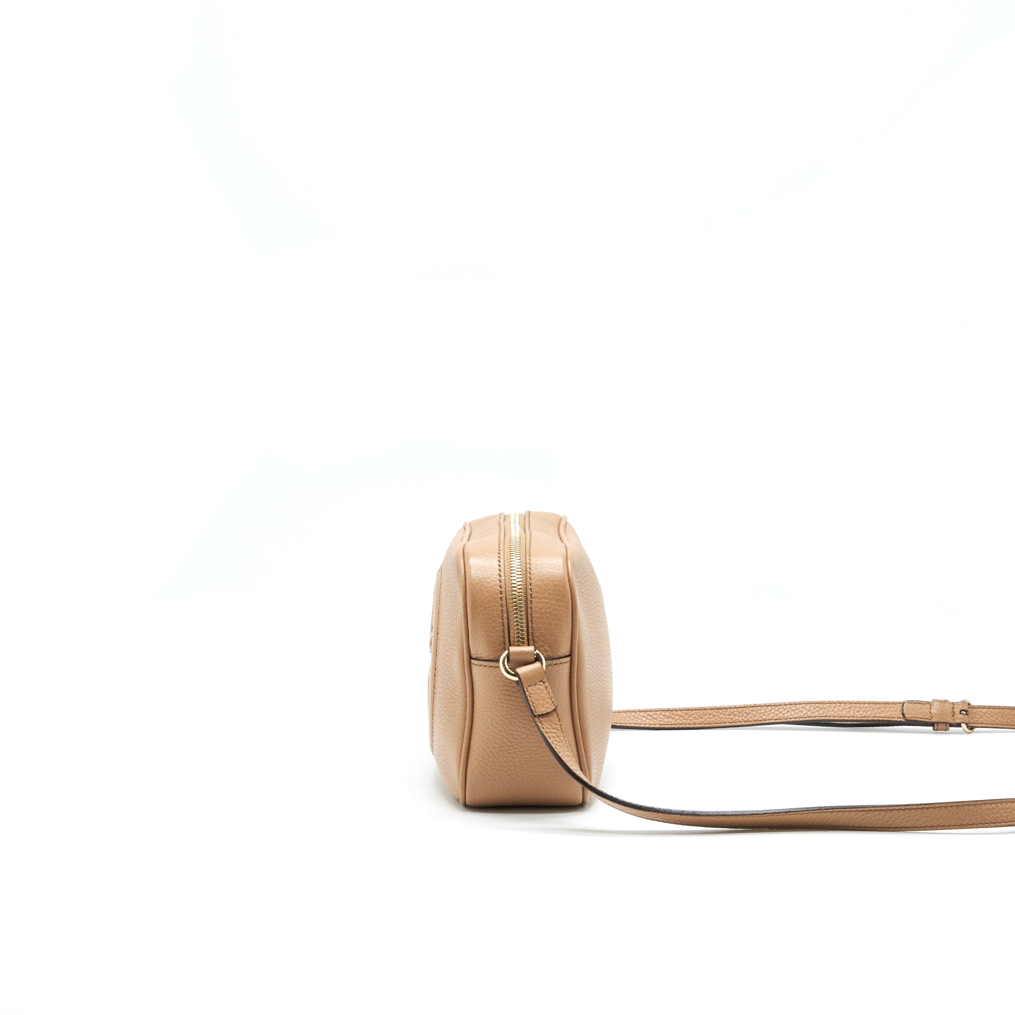 gucci-soho-camera-bag-beige-1