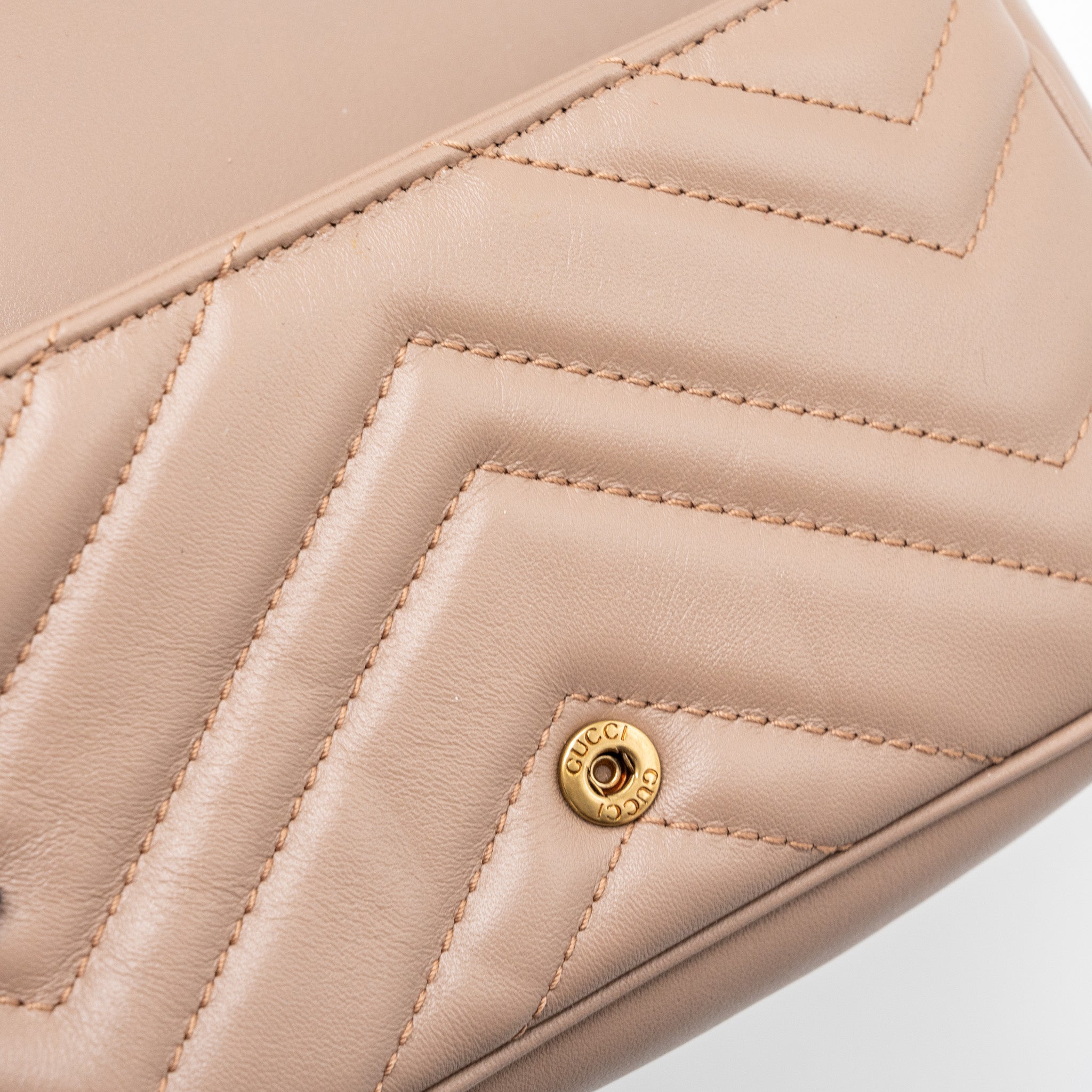gucci-super-mini-gg-marmont-bag-calfskin-beige-ghw