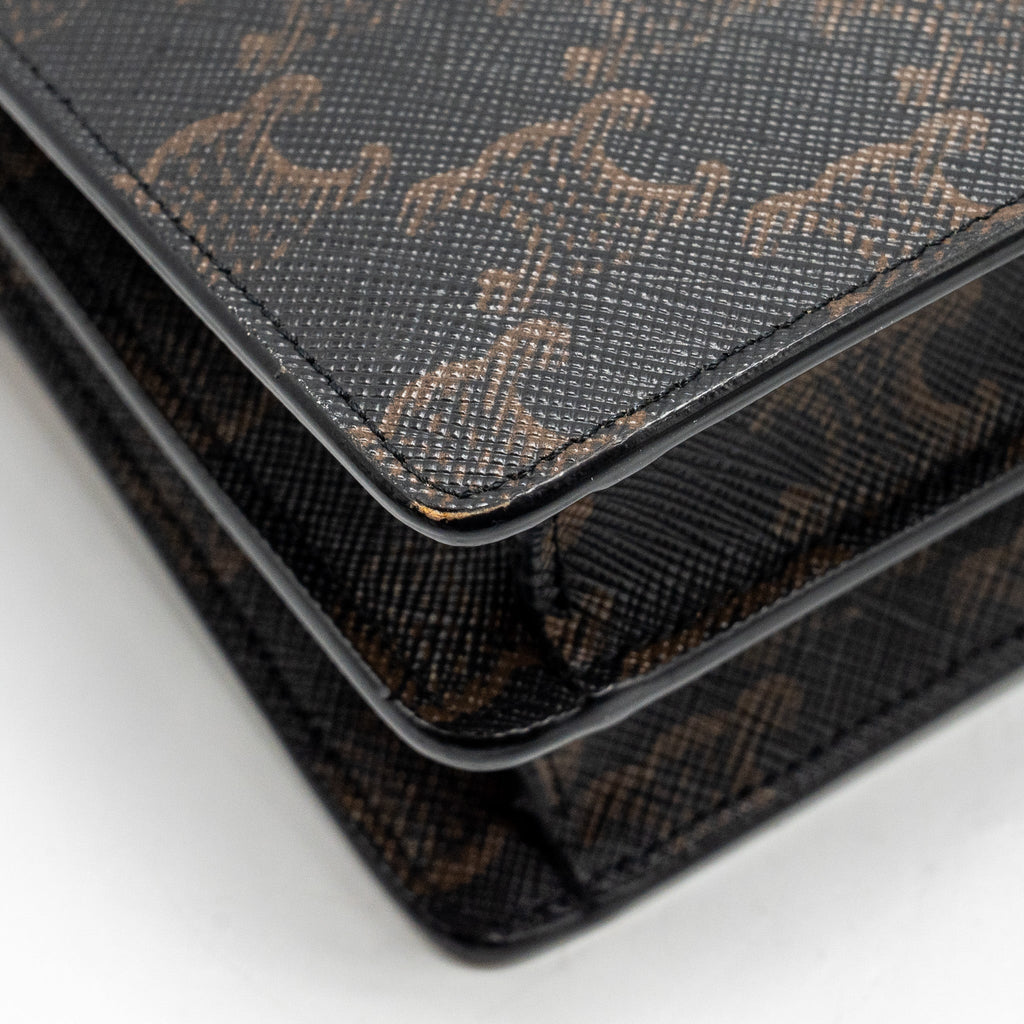 celine-wallet-on-strap-triomphe-canvas-smooth-lambskin-tan-ghw-5
