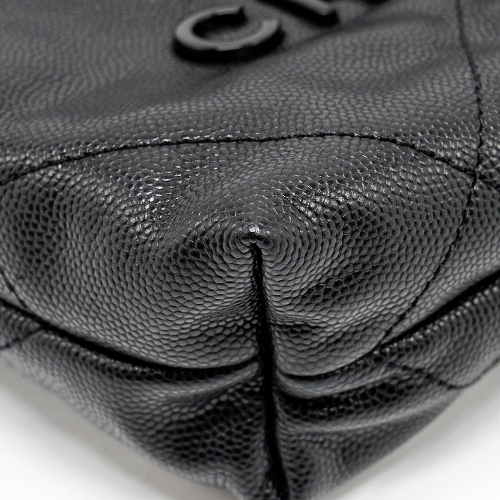 chanel-mini-22-bag-caviar-black-ghw-microchip-1