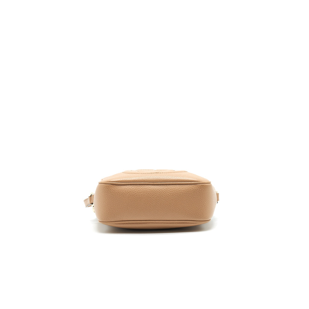 gucci-soho-camera-bag-beige-1