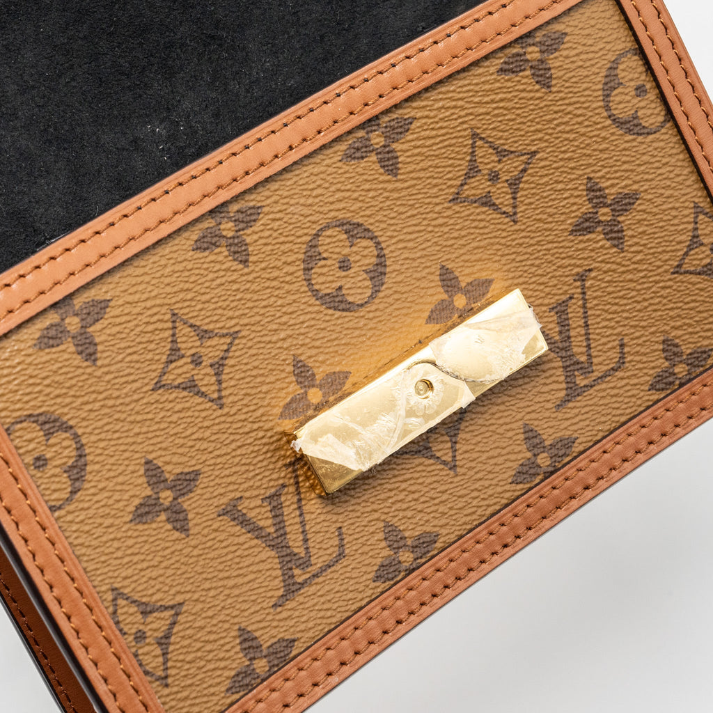 louis-vuitton-dauphine-chain-wallet-monogram-reverse-canvas-ghw