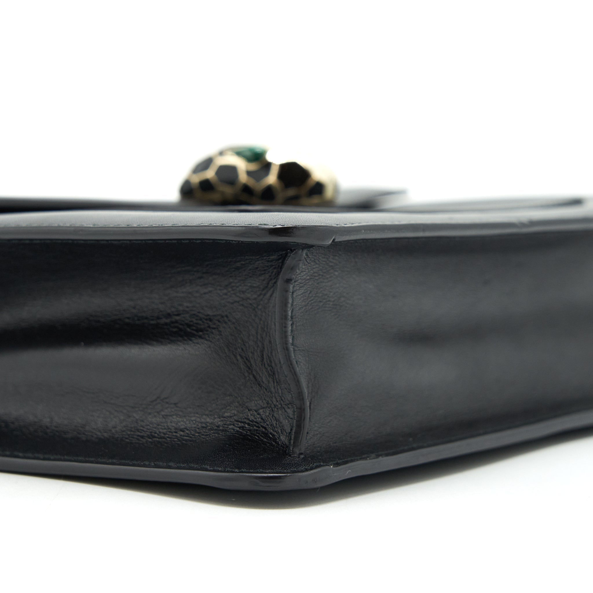 bvlgari-serpenti-forever-flap-bag-large-black-ghw