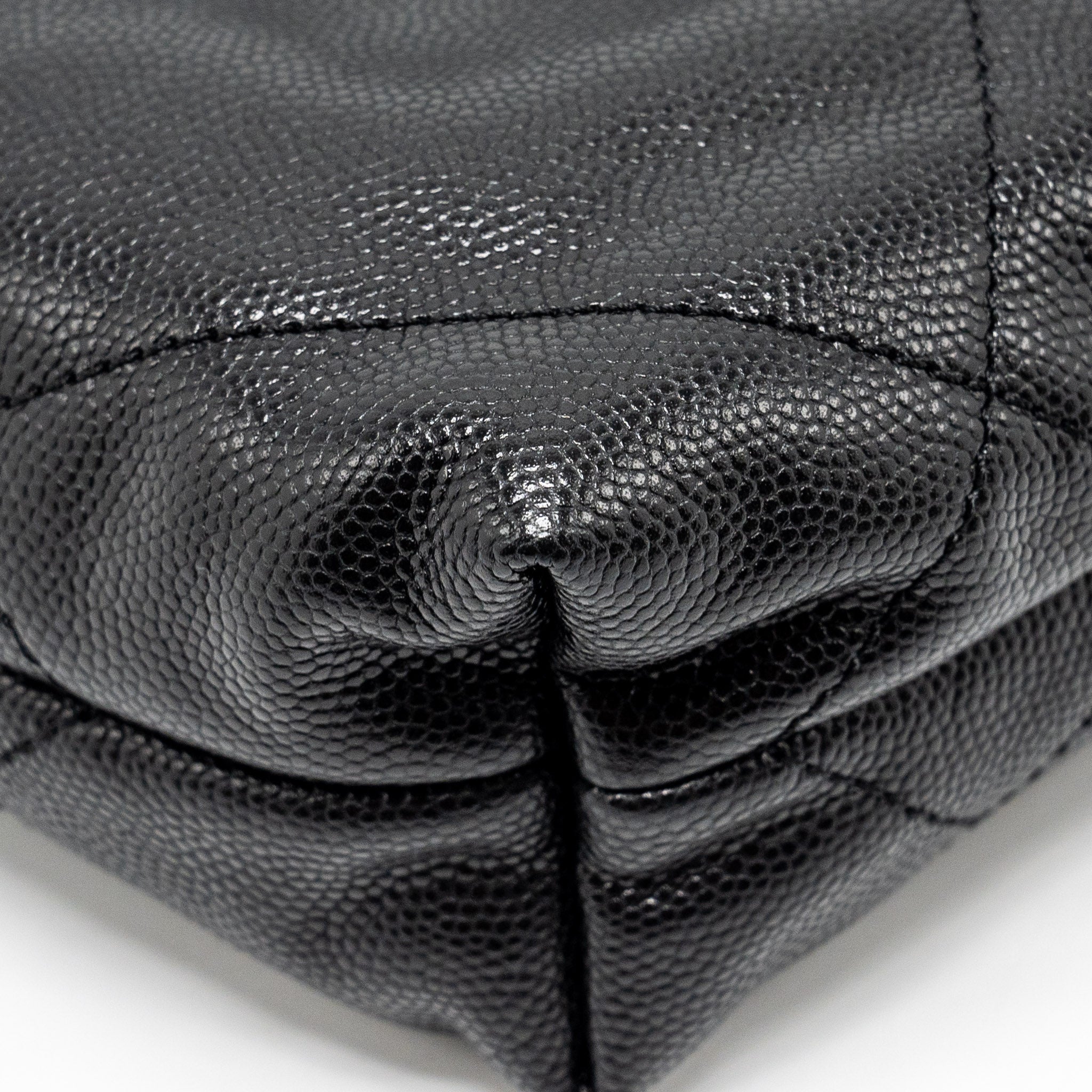 chanel-mini-22-bag-caviar-black-ghw-microchip-1