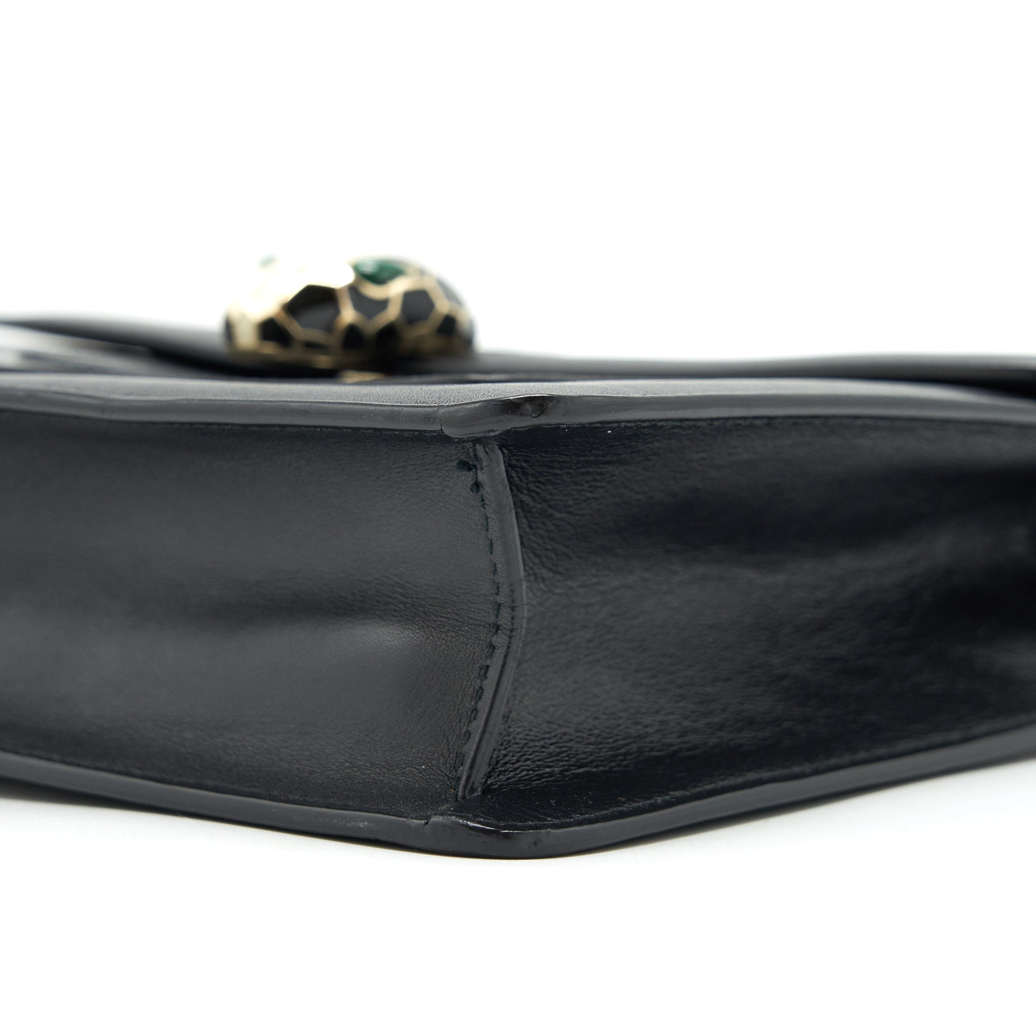 bvlgari-serpenti-forever-flap-bag-large-black-ghw