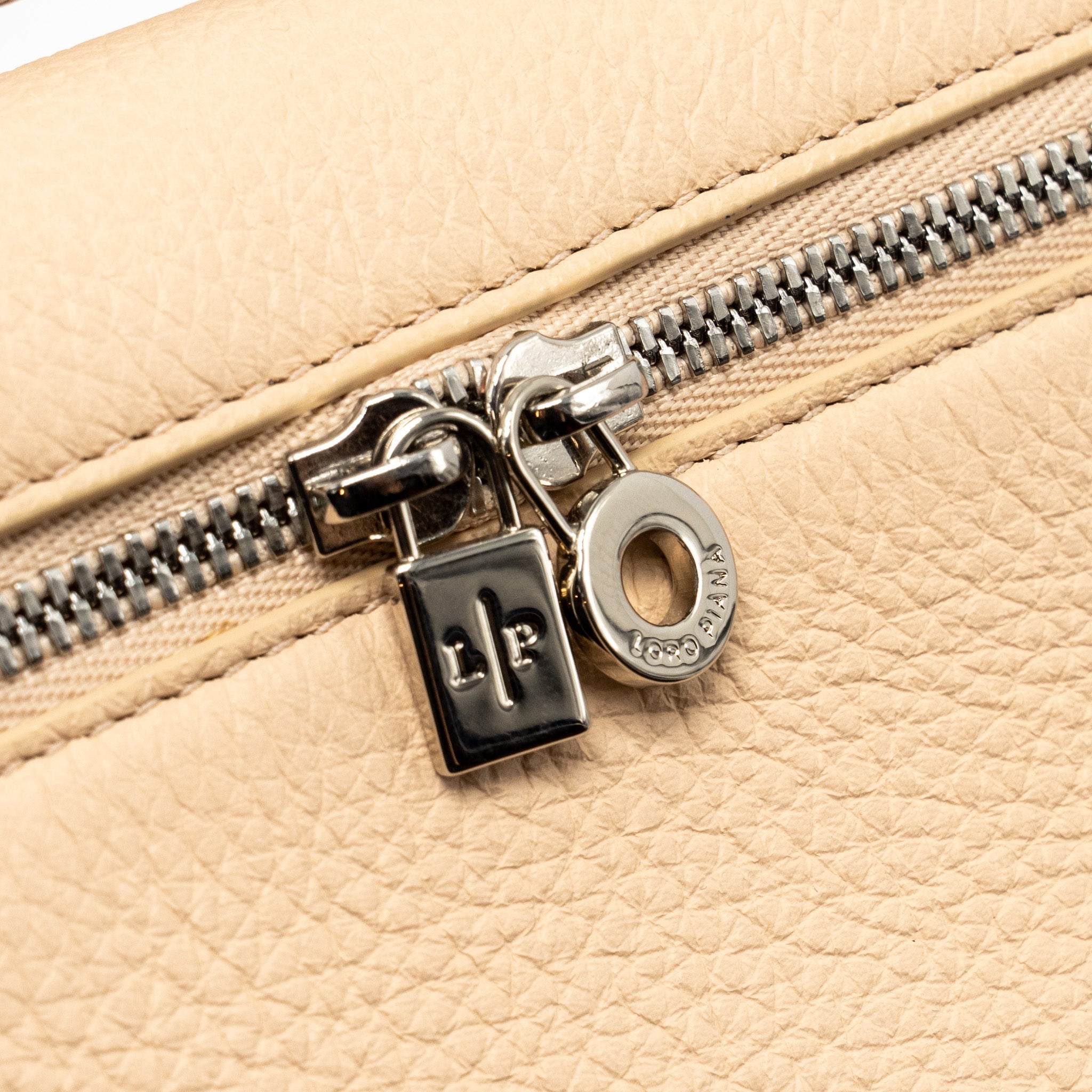 loro-piana-extra-pocket-l19-grained-calfskin-light-pink-shw