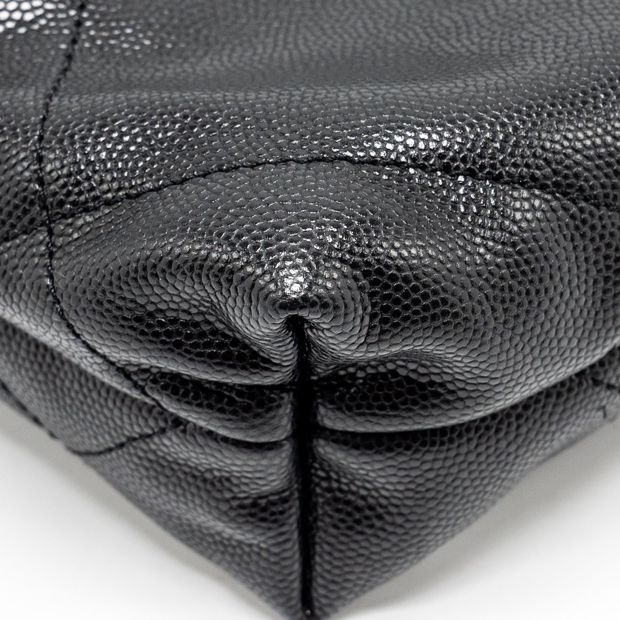 chanel-mini-22-bag-caviar-black-ghw-microchip-1