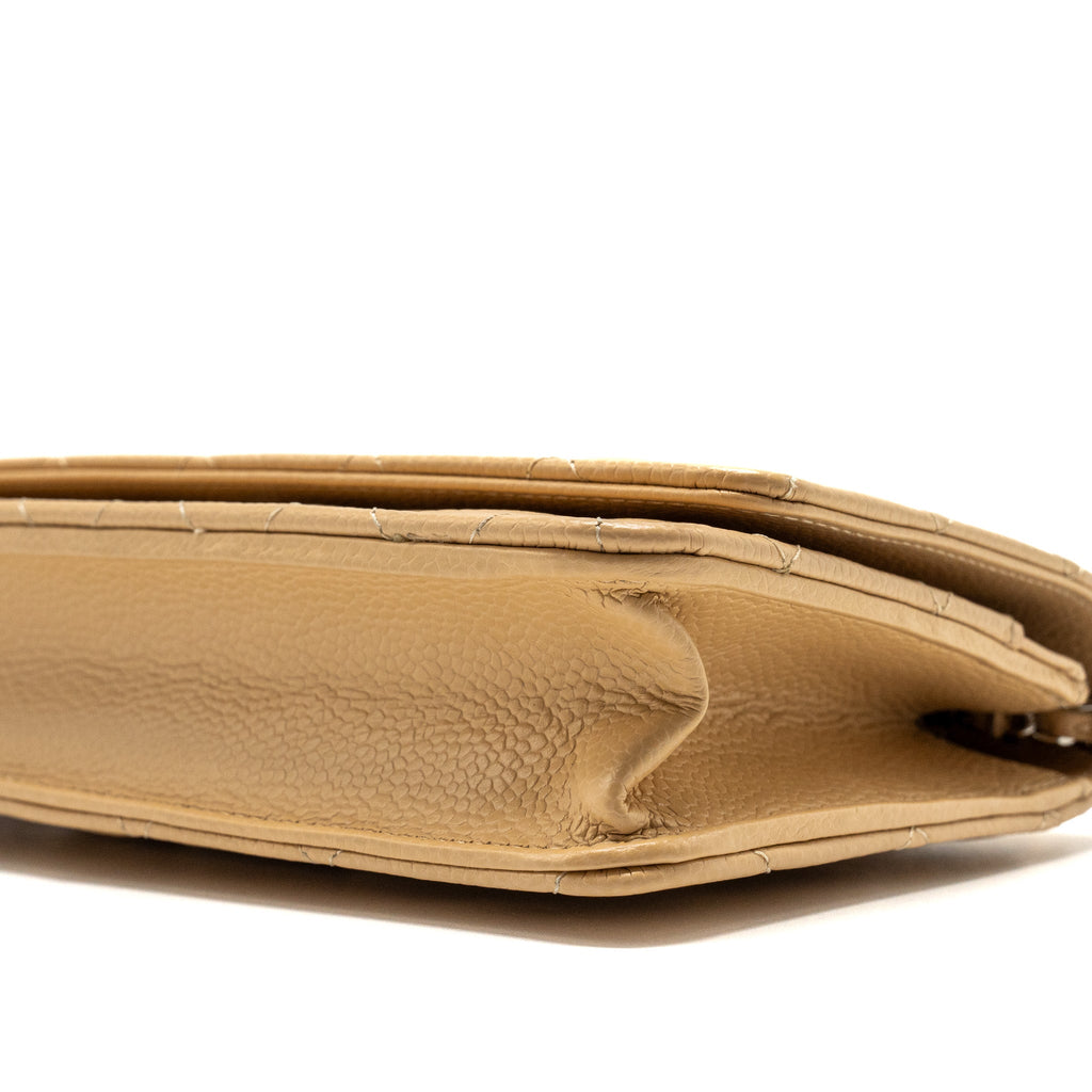 chanel-classic-wallet-on-chain-caviar-beige-shw-microchip
