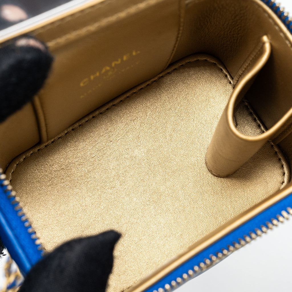 chanel-pearl-crush-mini-vanity-lambskin-blue-ghwmicrochip