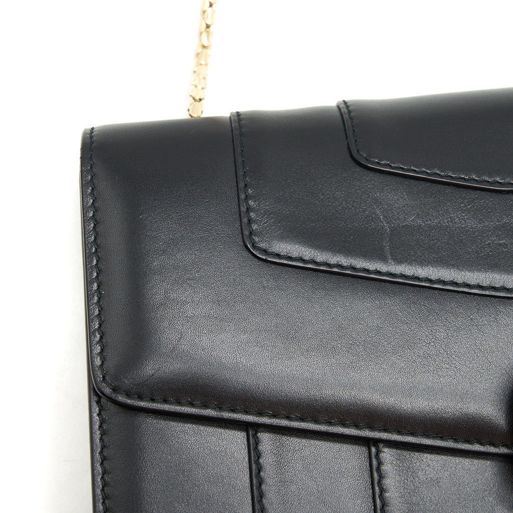 bvlgari-serpenti-forever-flap-bag-large-black-ghw