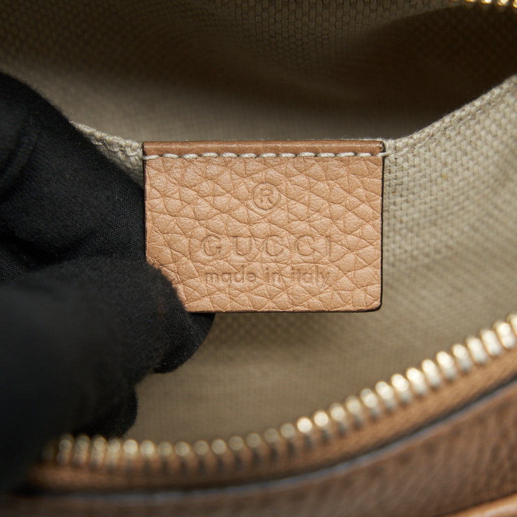 gucci-soho-camera-bag-beige-1