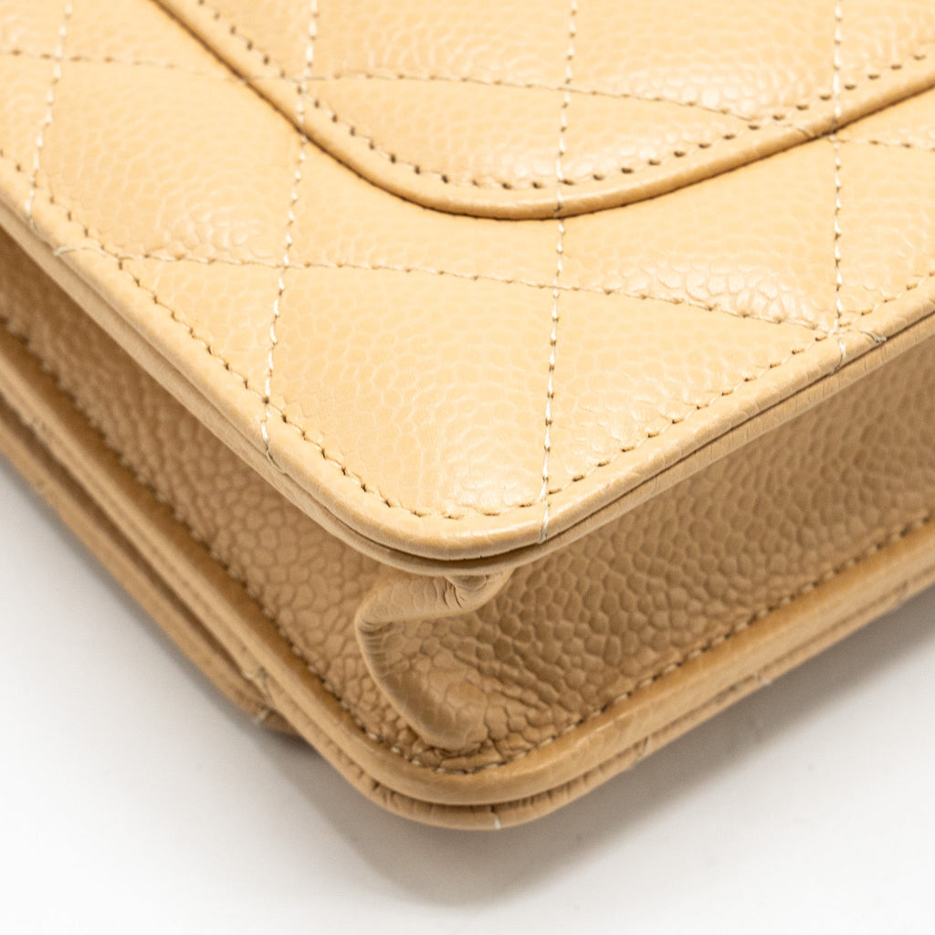 chanel-classic-wallet-on-chain-caviar-beige-shw-microchip