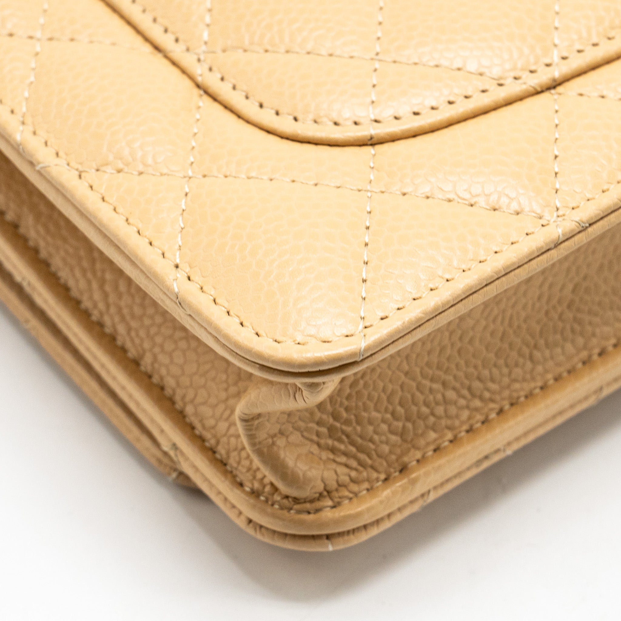 chanel-classic-wallet-on-chain-caviar-beige-shw-microchip