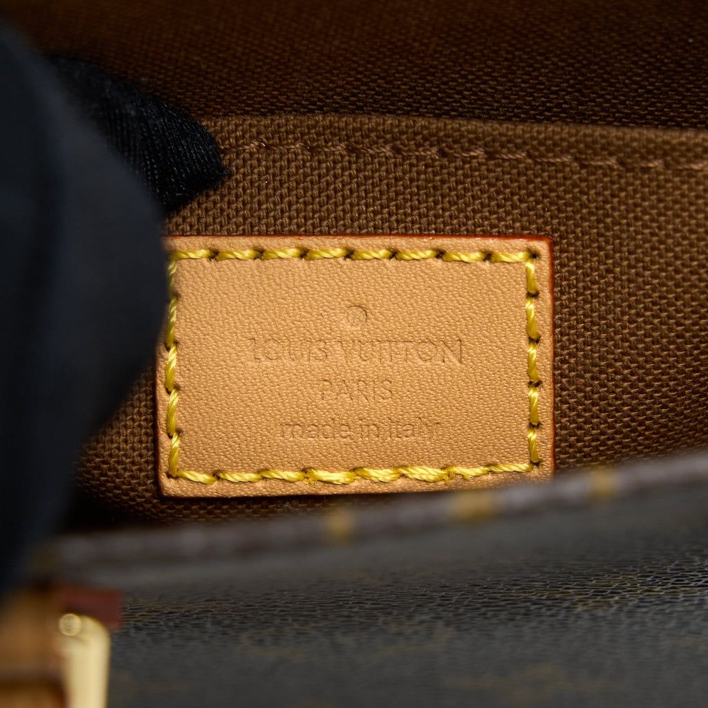 louis-vuitton-petit-sac-plat-monogram-canvas-ghw-2