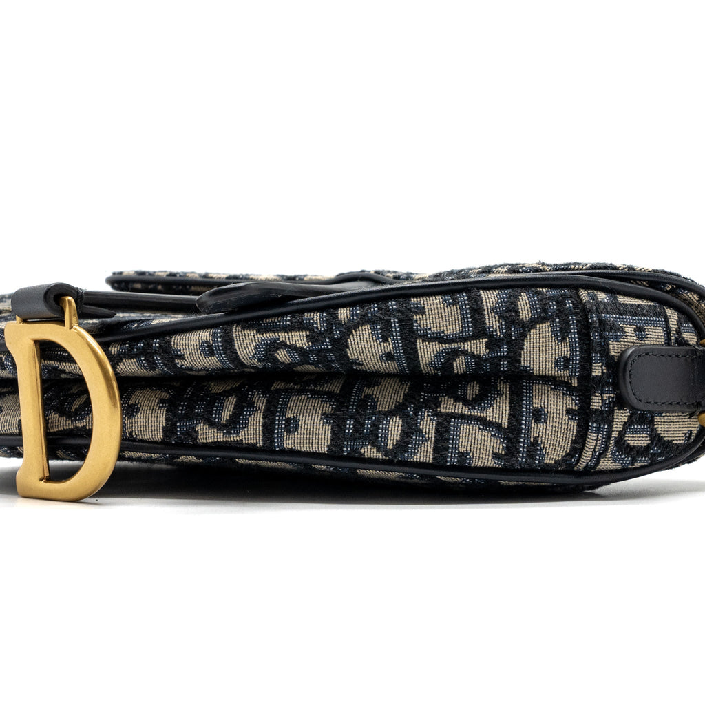 dior-mini-saddle-bag-blue-oblique-jacquard-ghw-1