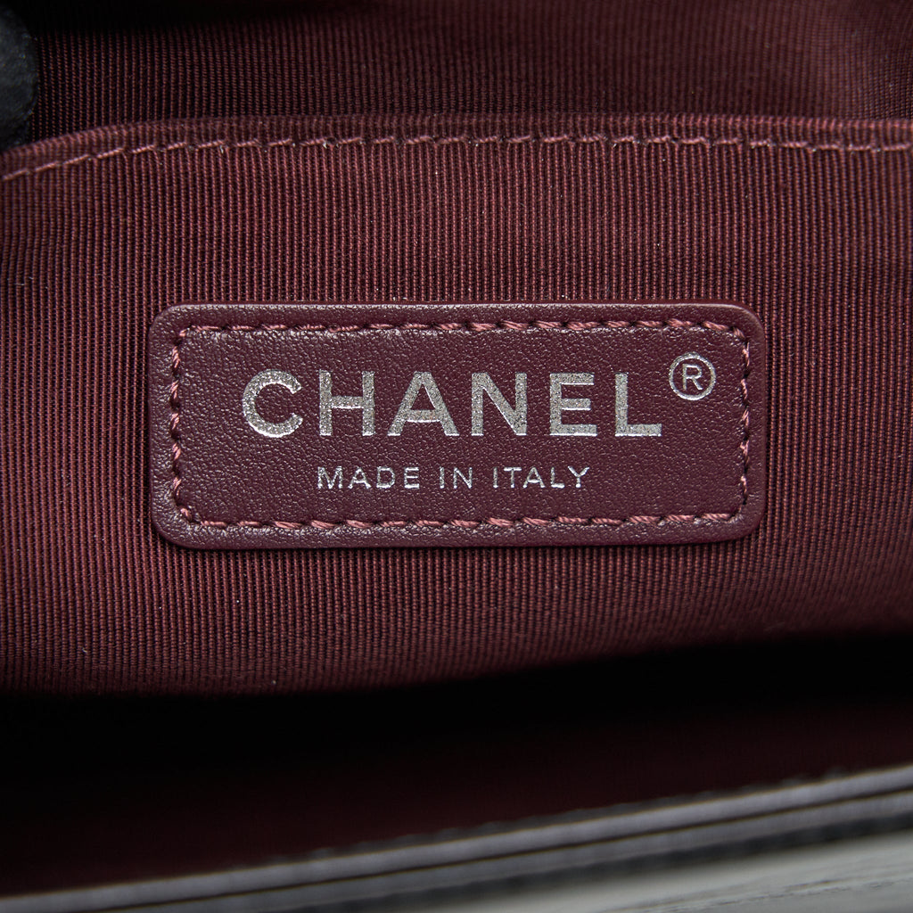 chanel-old-medium-leboy-bag-with-chain-edge-black