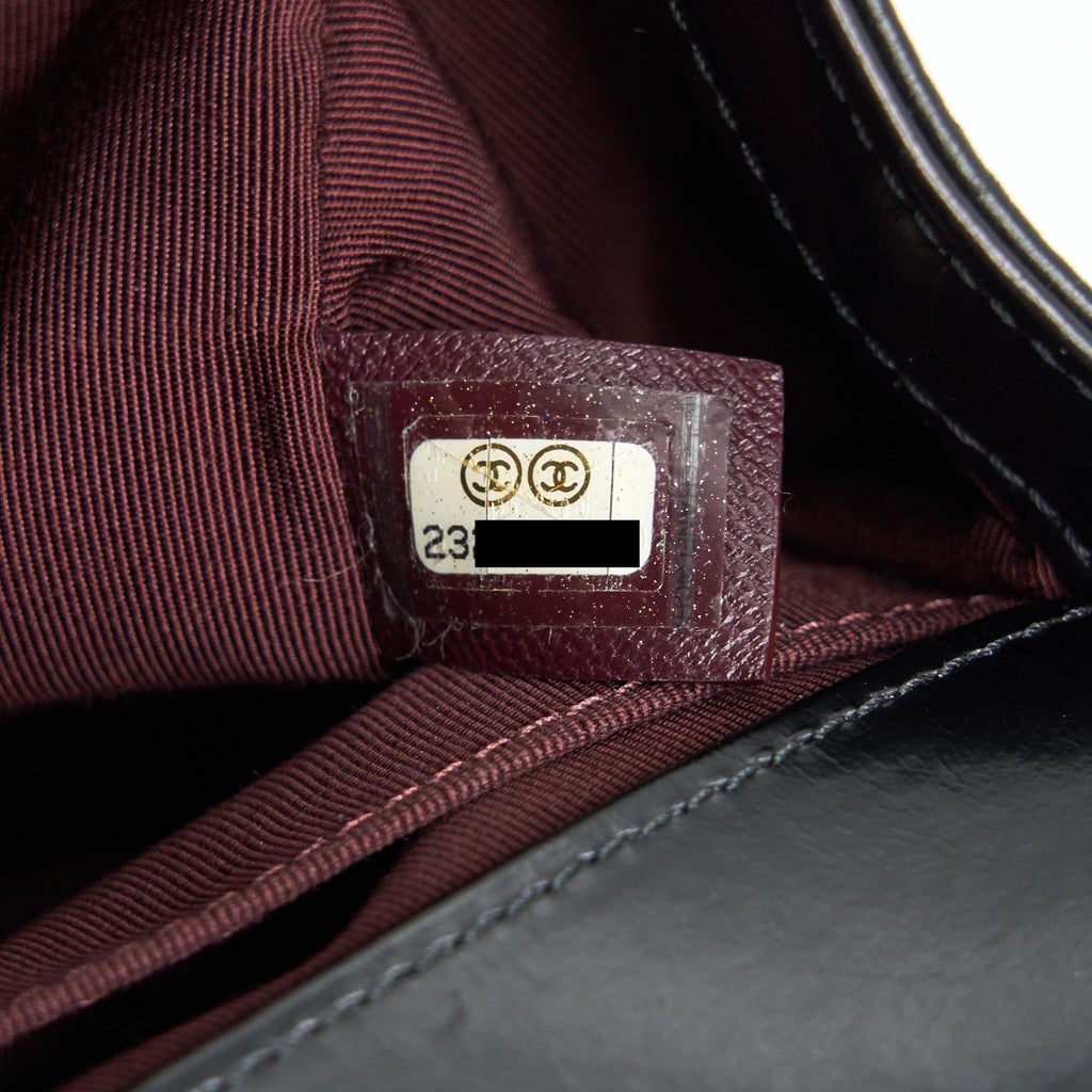 chanel-old-medium-leboy-bag-with-chain-edge-black