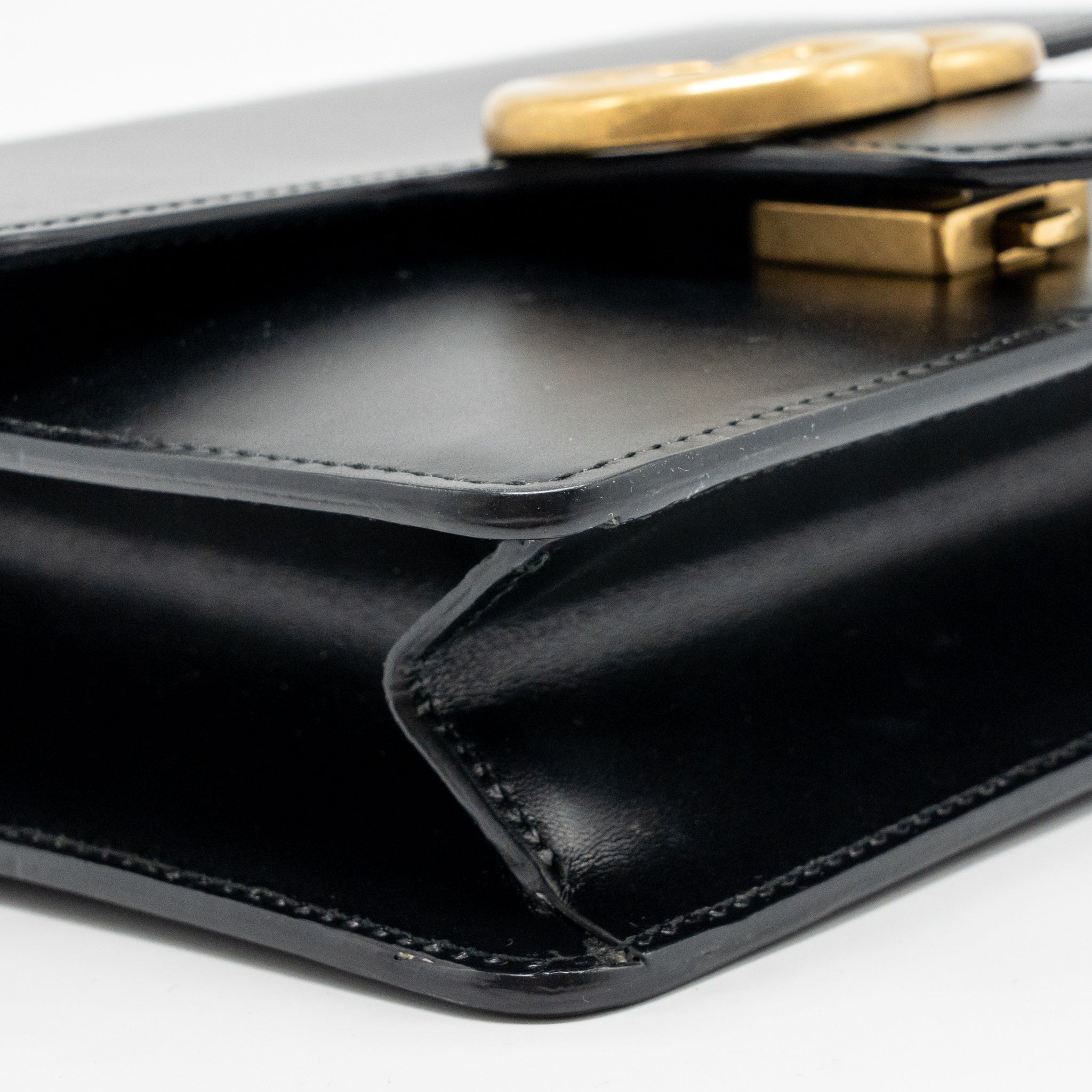 gucci-gg-marmont-square-purse-bag-calfskin-black-ghw