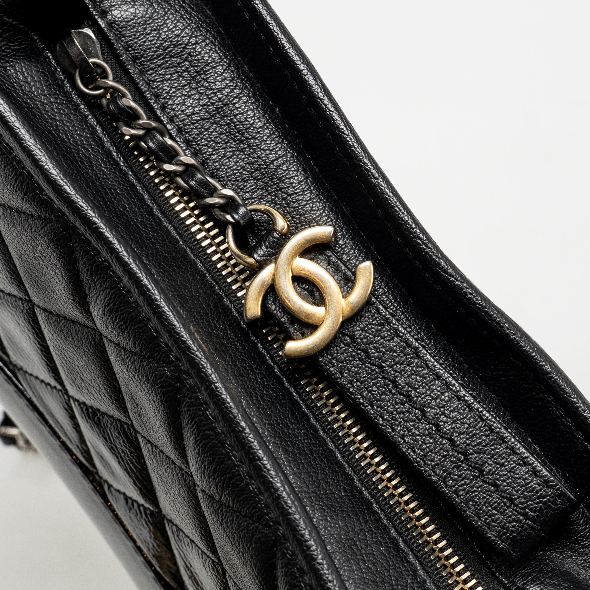 chanel-small-gabrielle-hobo-bag-goatskin-patent-black-multicolour-hardware