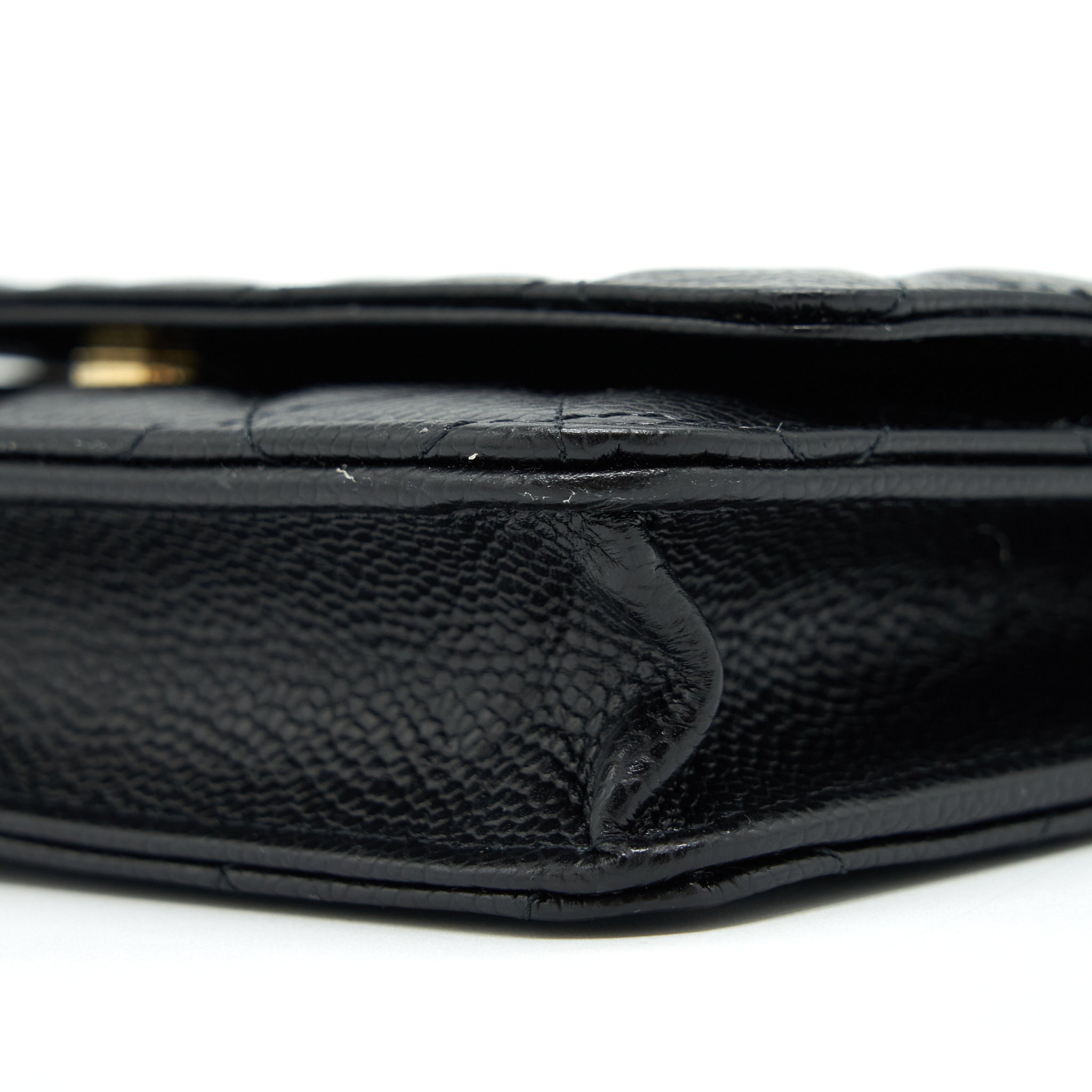 chanel-classic-wallet-on-chain-caviar-black-lghw-microchip