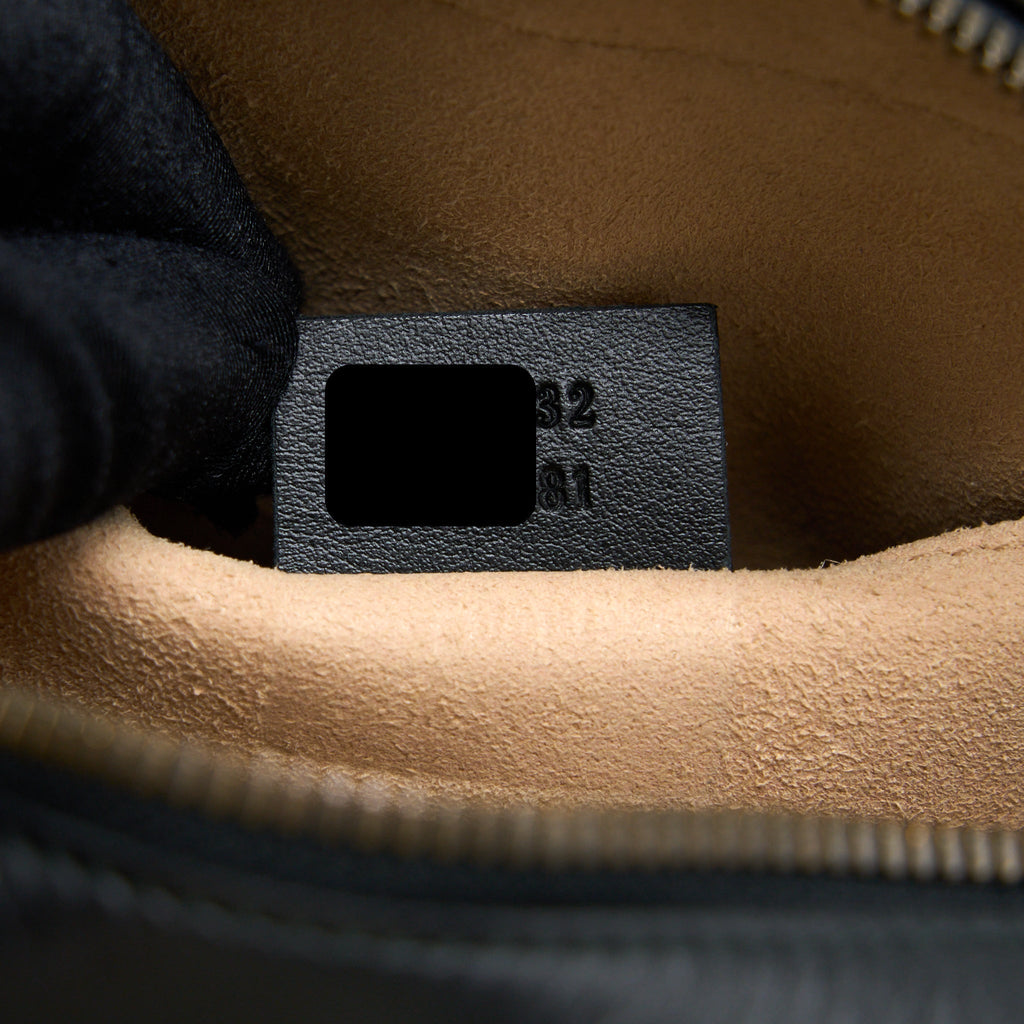 gucci-gg-marmont-camera-bag-black-ghw