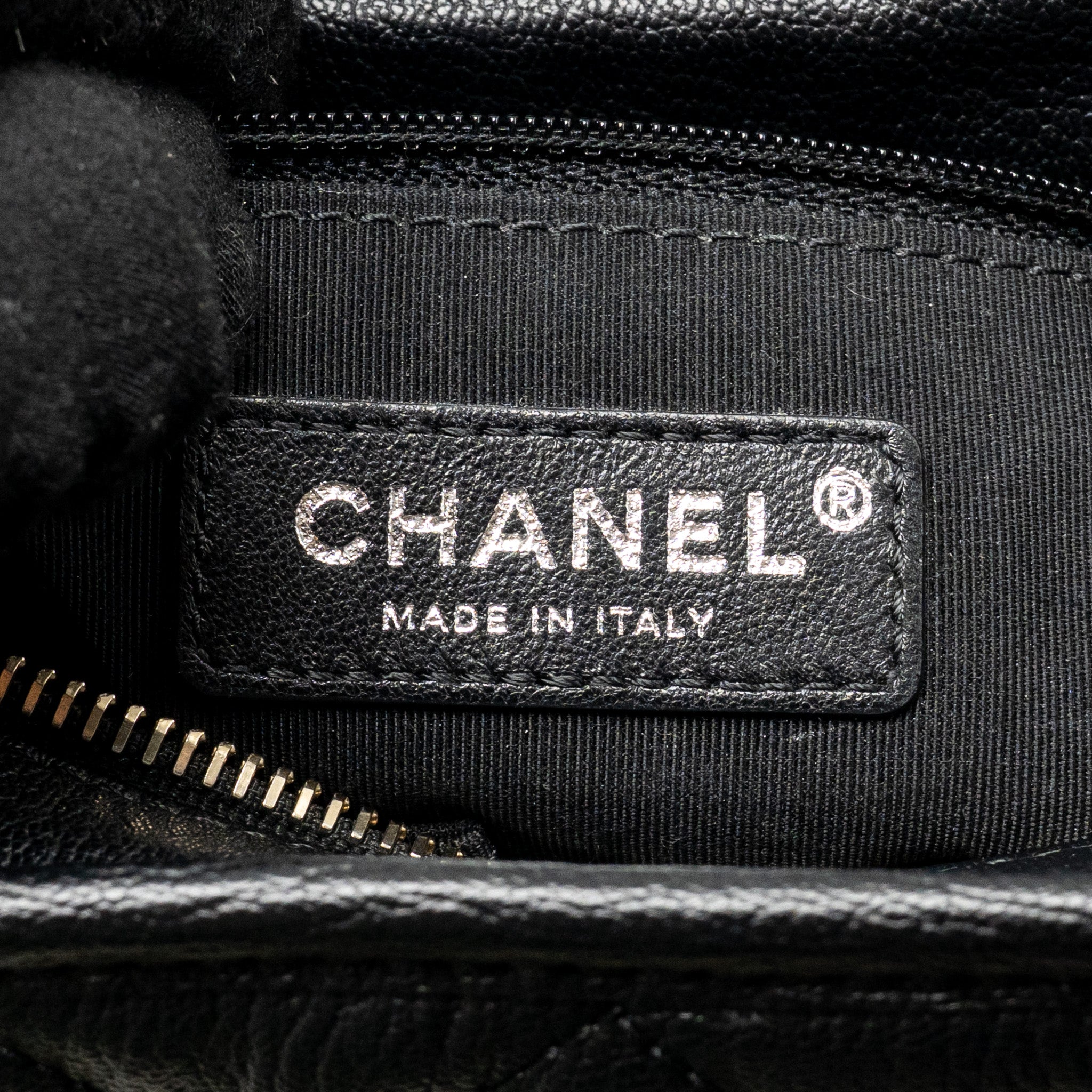 chanel-small-gabrielle-hobo-bag-goatskin-patent-black-multicolour-hardware