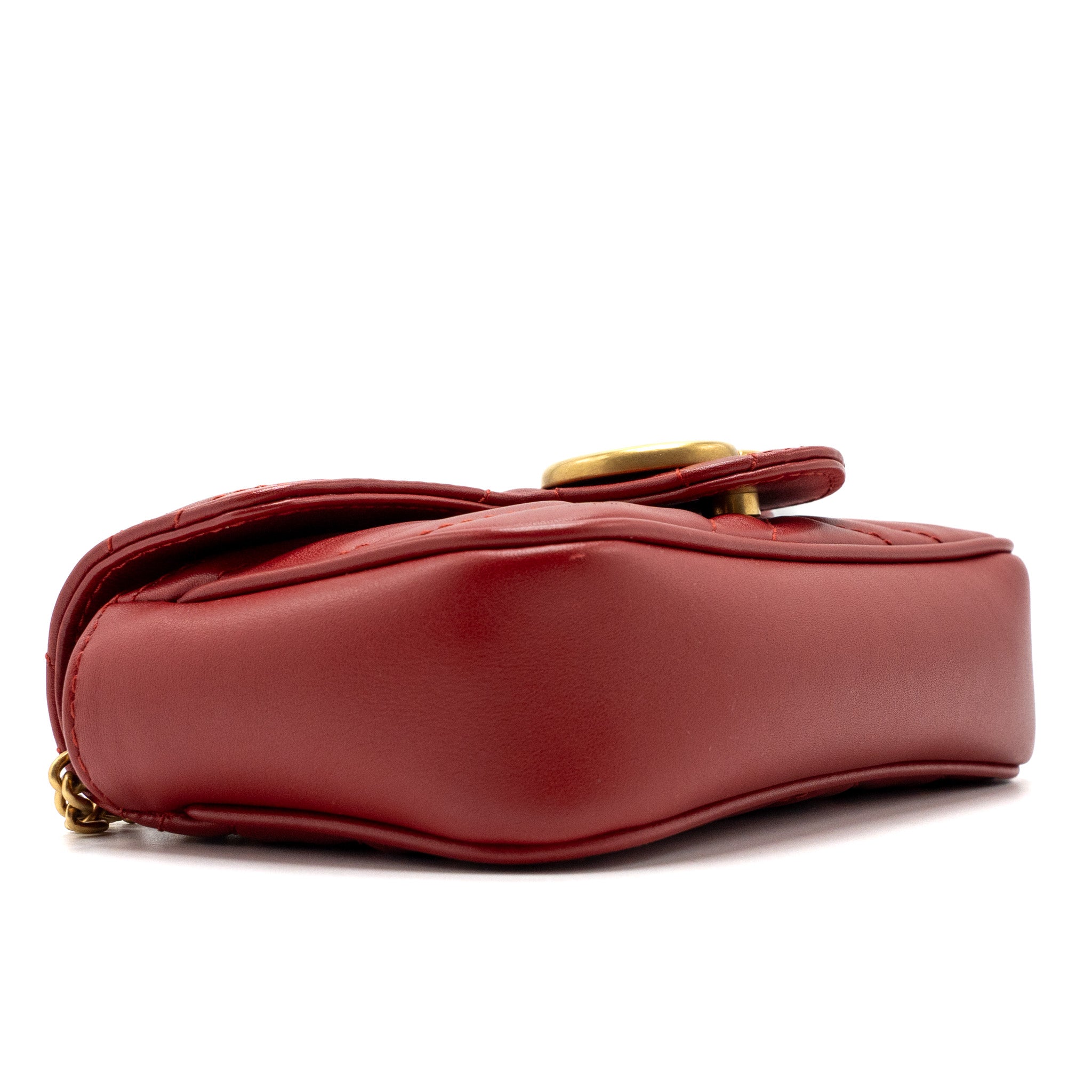 gucci-marmont-super-mini-matelasse-chevron-leather-red-ghw