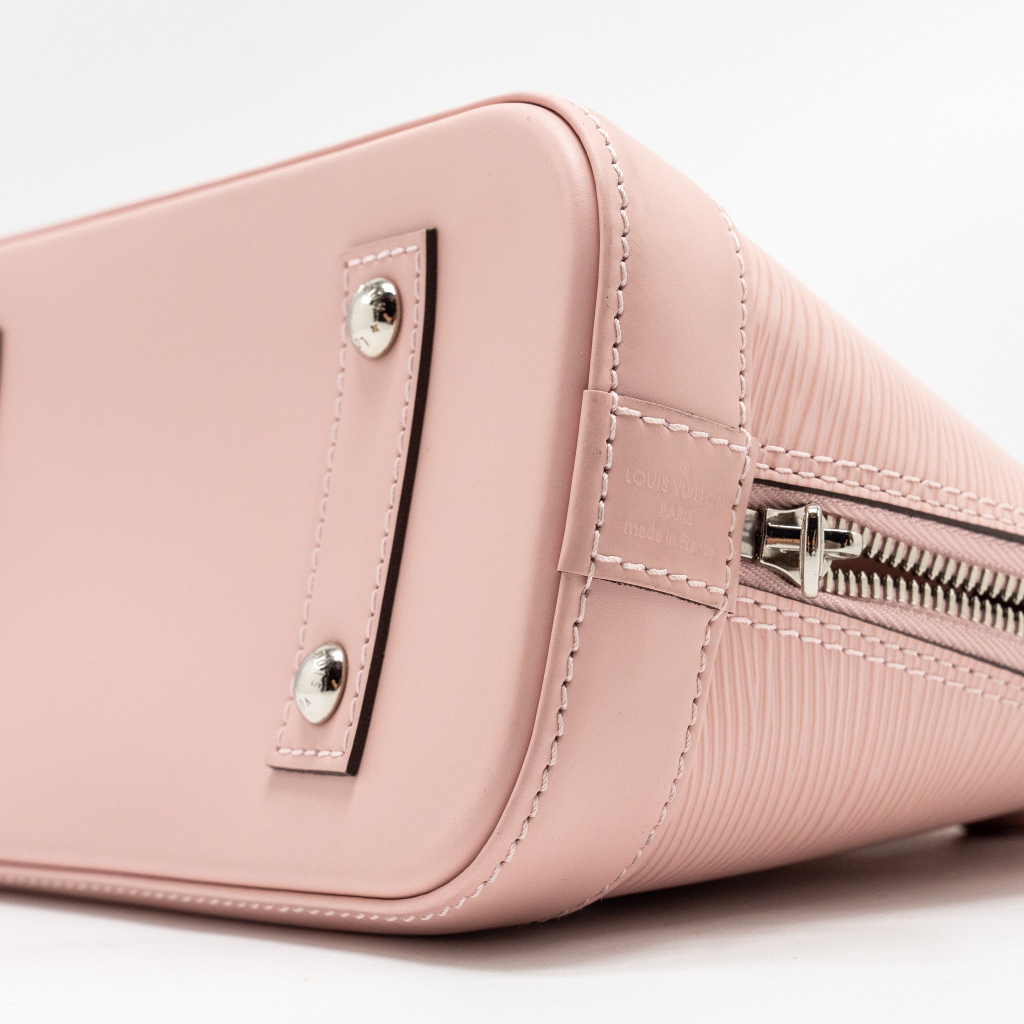 louis-vuitton-alma-bb-epi-pink-shw