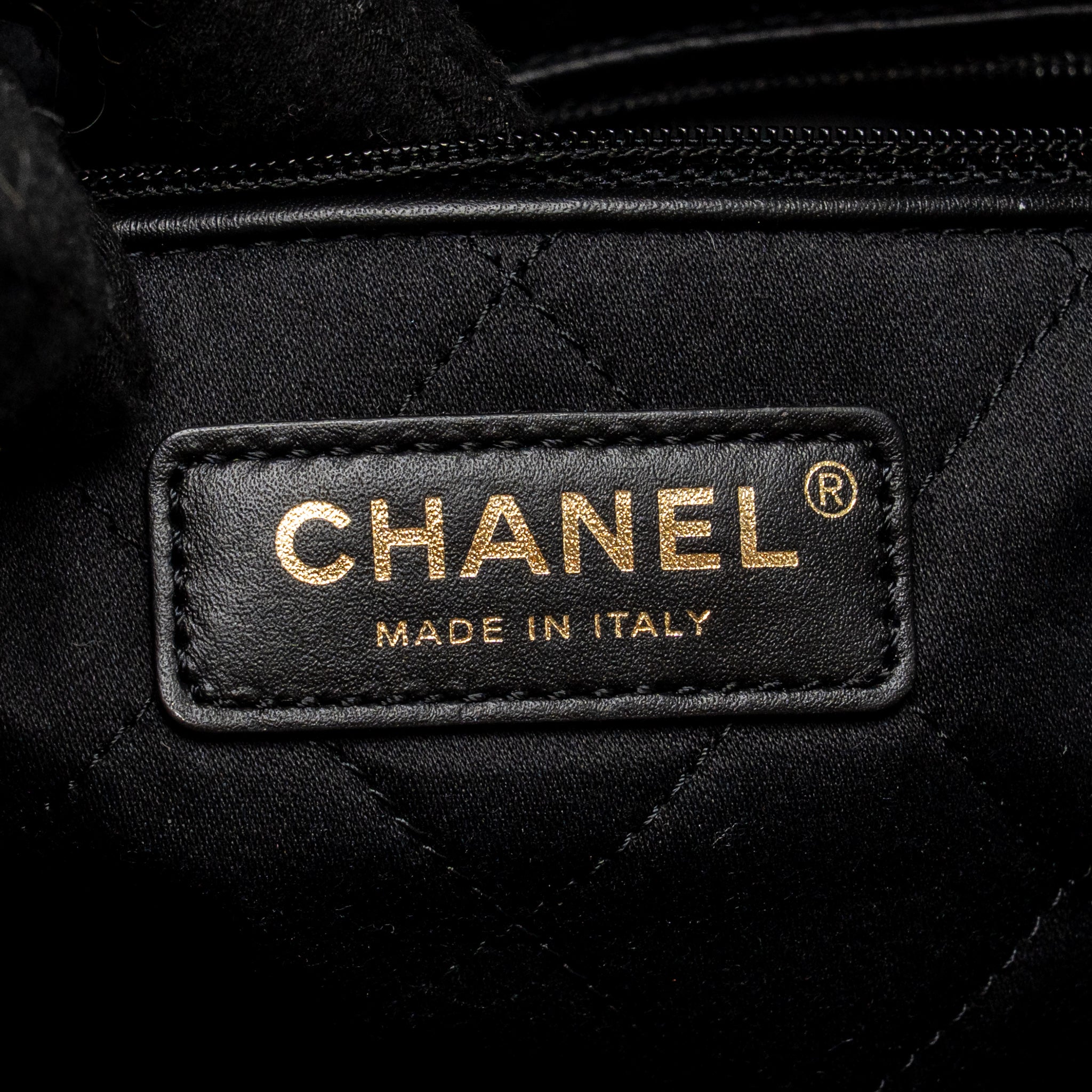chanel-small-22-bag-white-stitching-calfskin-black-ghw-microchip