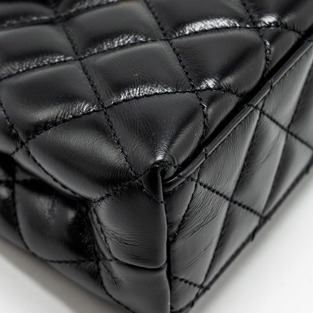 chanel-24a-mini-shopping-tote-mini-kelly-calfskin-black-ghwmicrochip