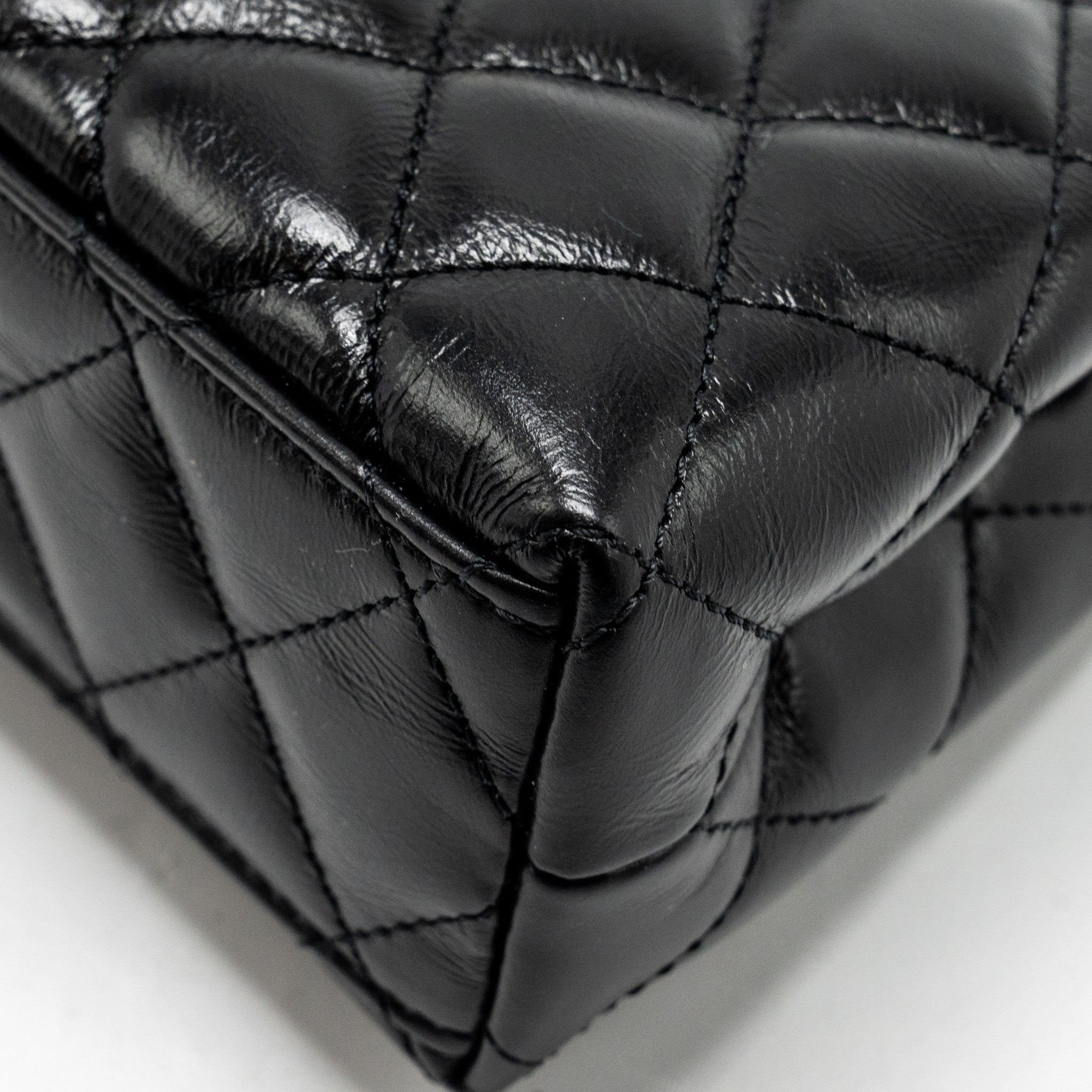 chanel-24a-mini-shopping-tote-mini-kelly-calfskin-black-ghwmicrochip