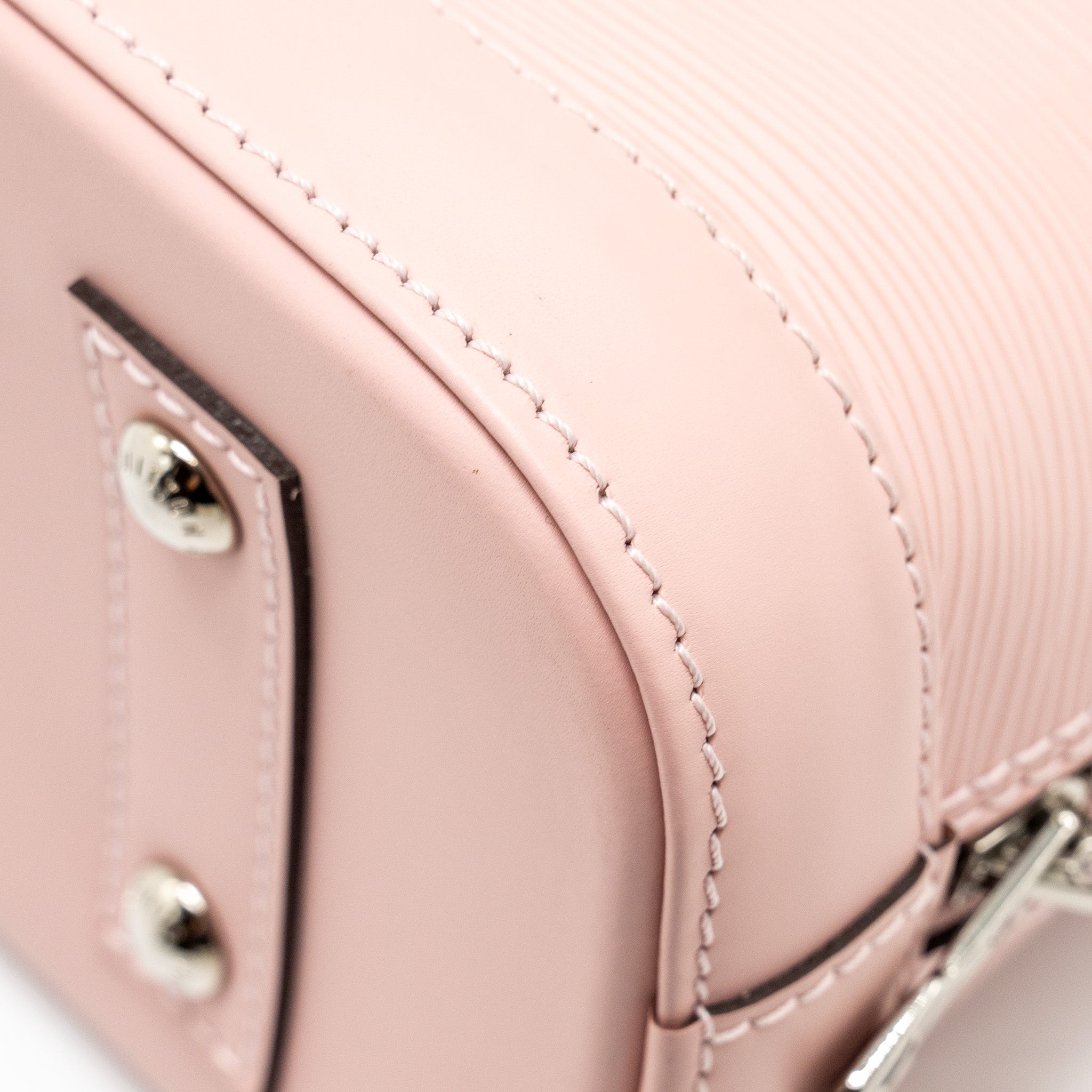 louis-vuitton-alma-bb-epi-pink-shw