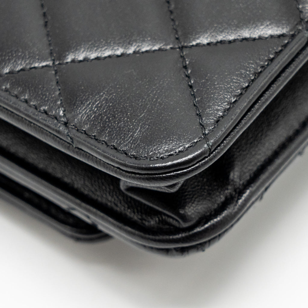 chanel-trendy-cc-wallet-on-chain-lambskin-black-lghw-microchip-1
