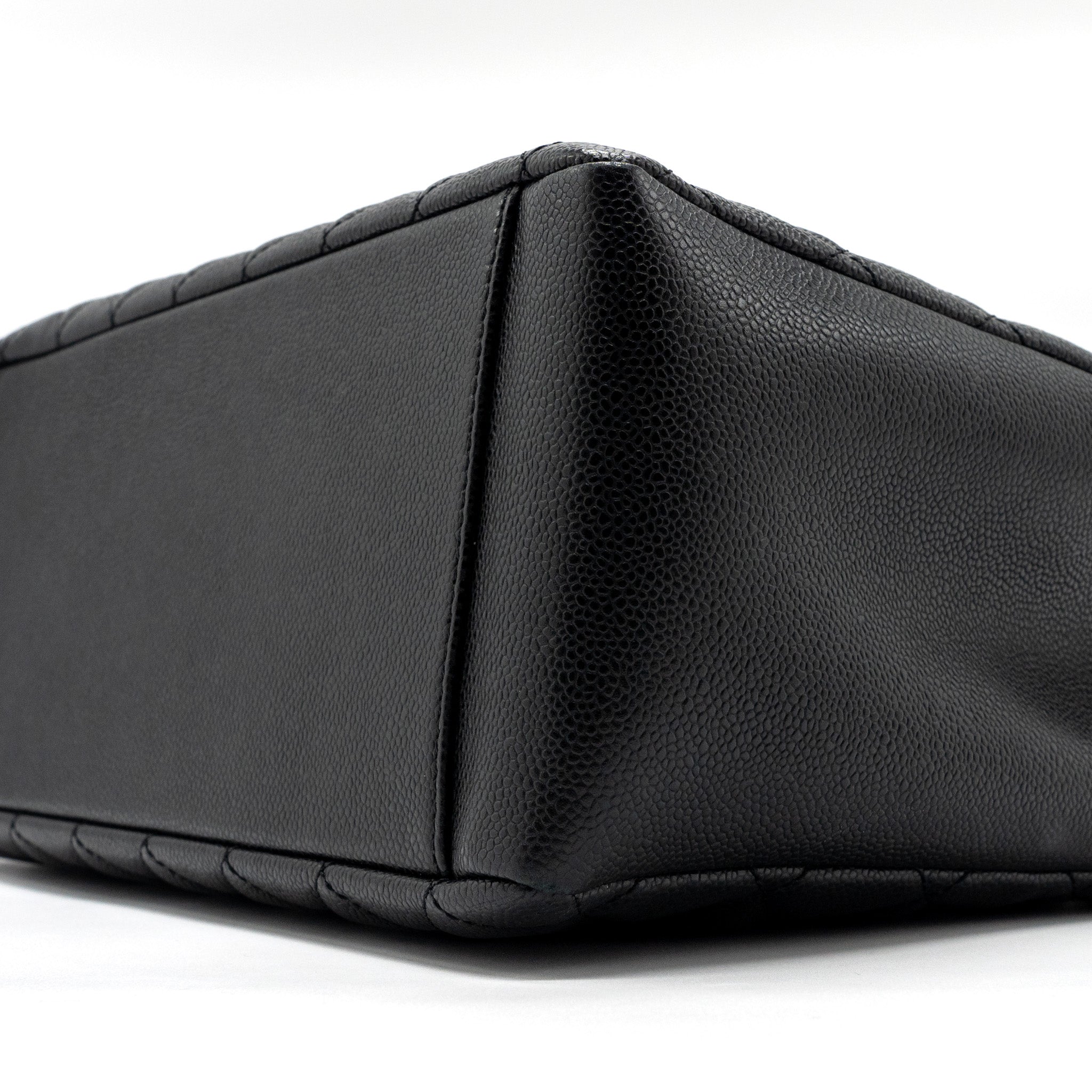 chanel-grand-shopping-tote-bag-caviar-black-shw-2