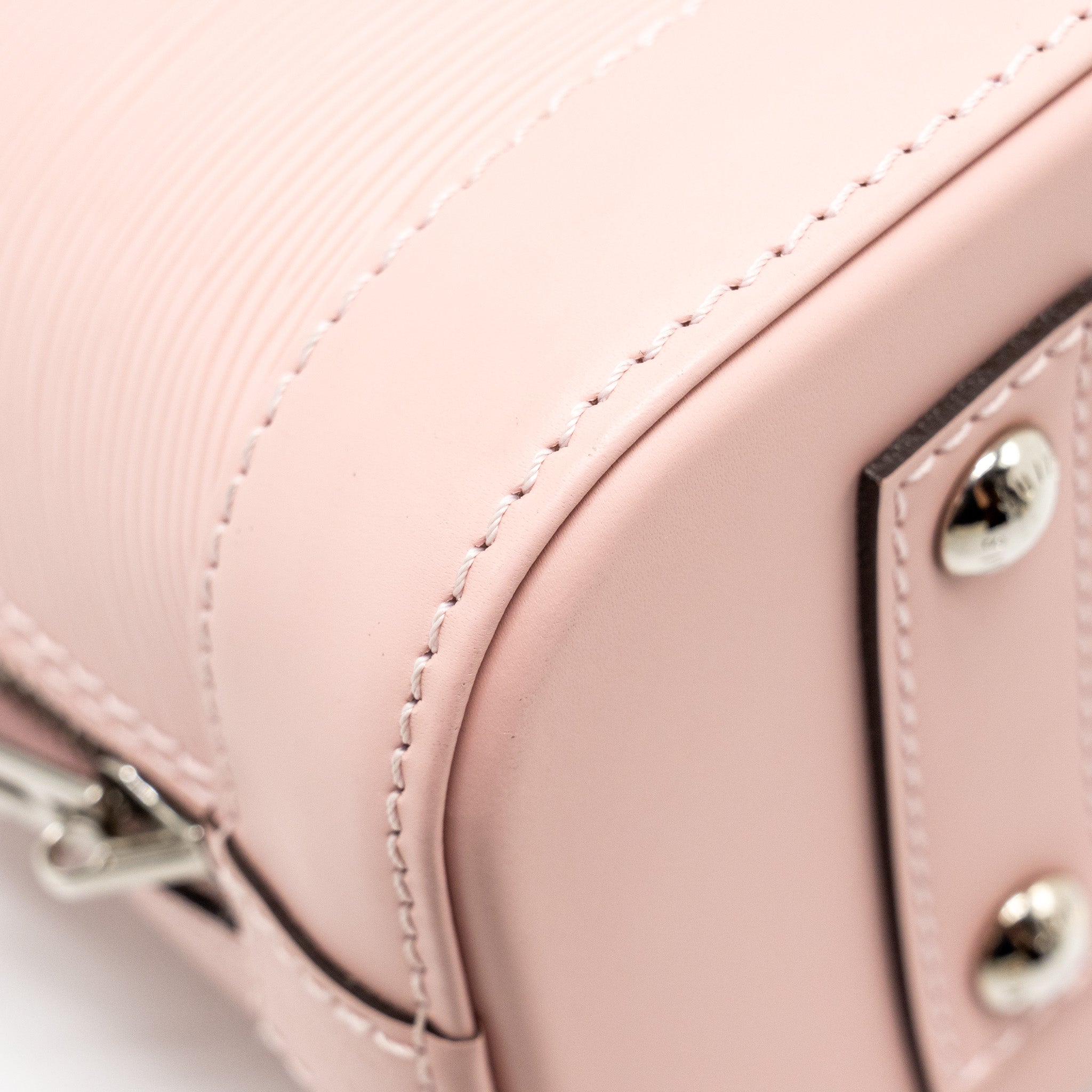 louis-vuitton-alma-bb-epi-pink-shw